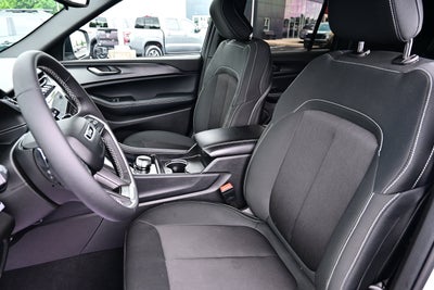 2024 Jeep Grand Cherokee Laredo X