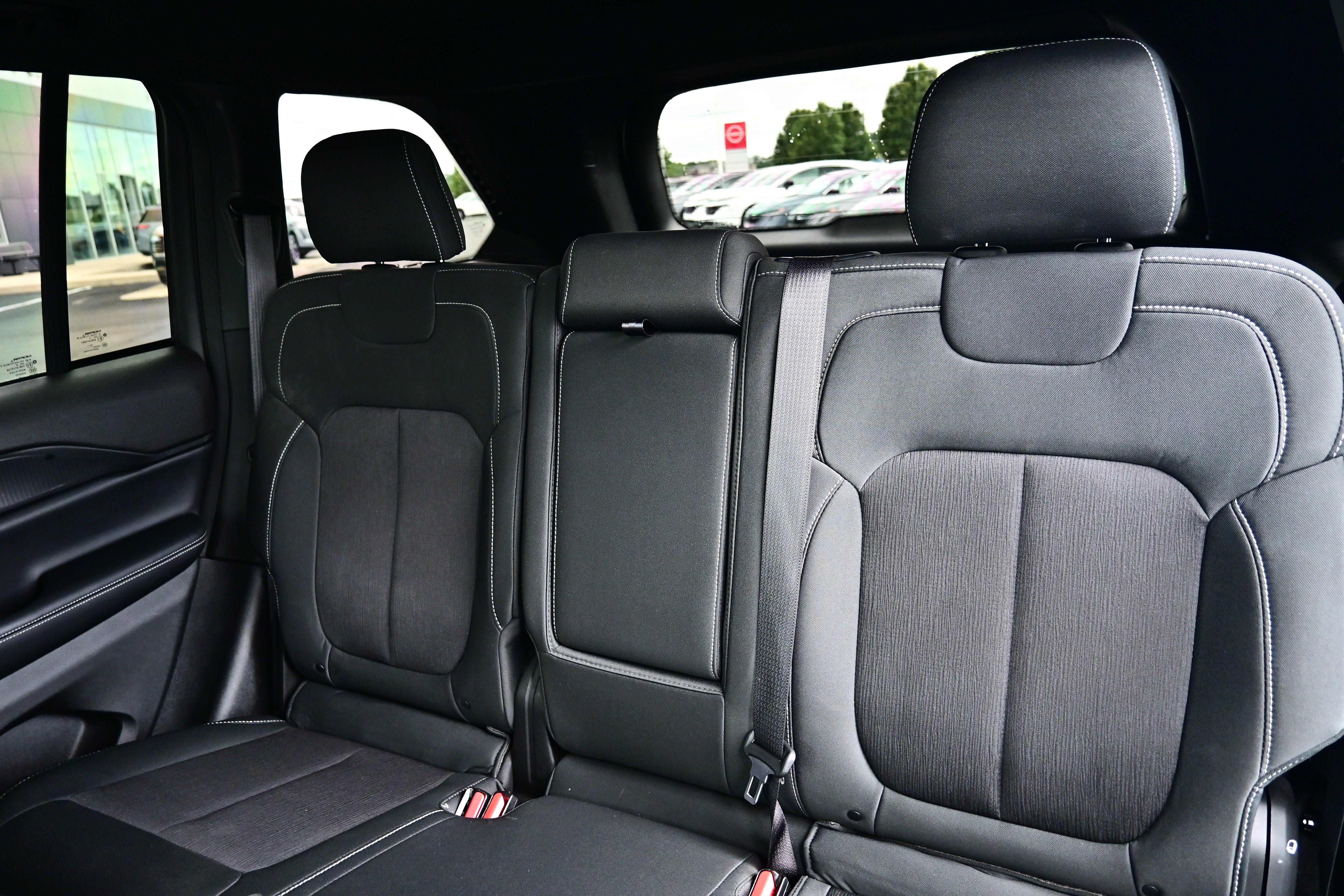 2024 Jeep Grand Cherokee Laredo X