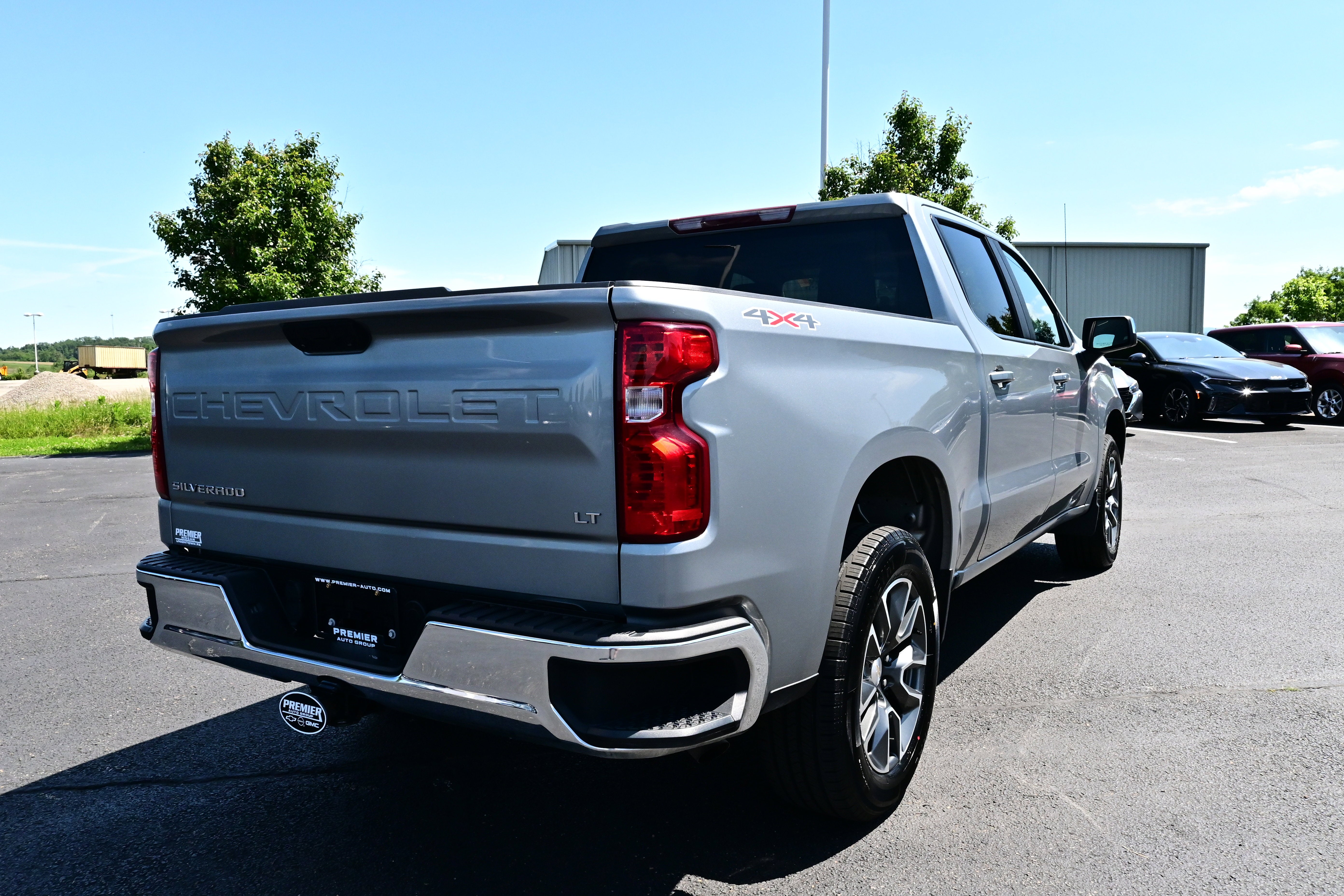 2024 Chevrolet Silverado 1500 LT