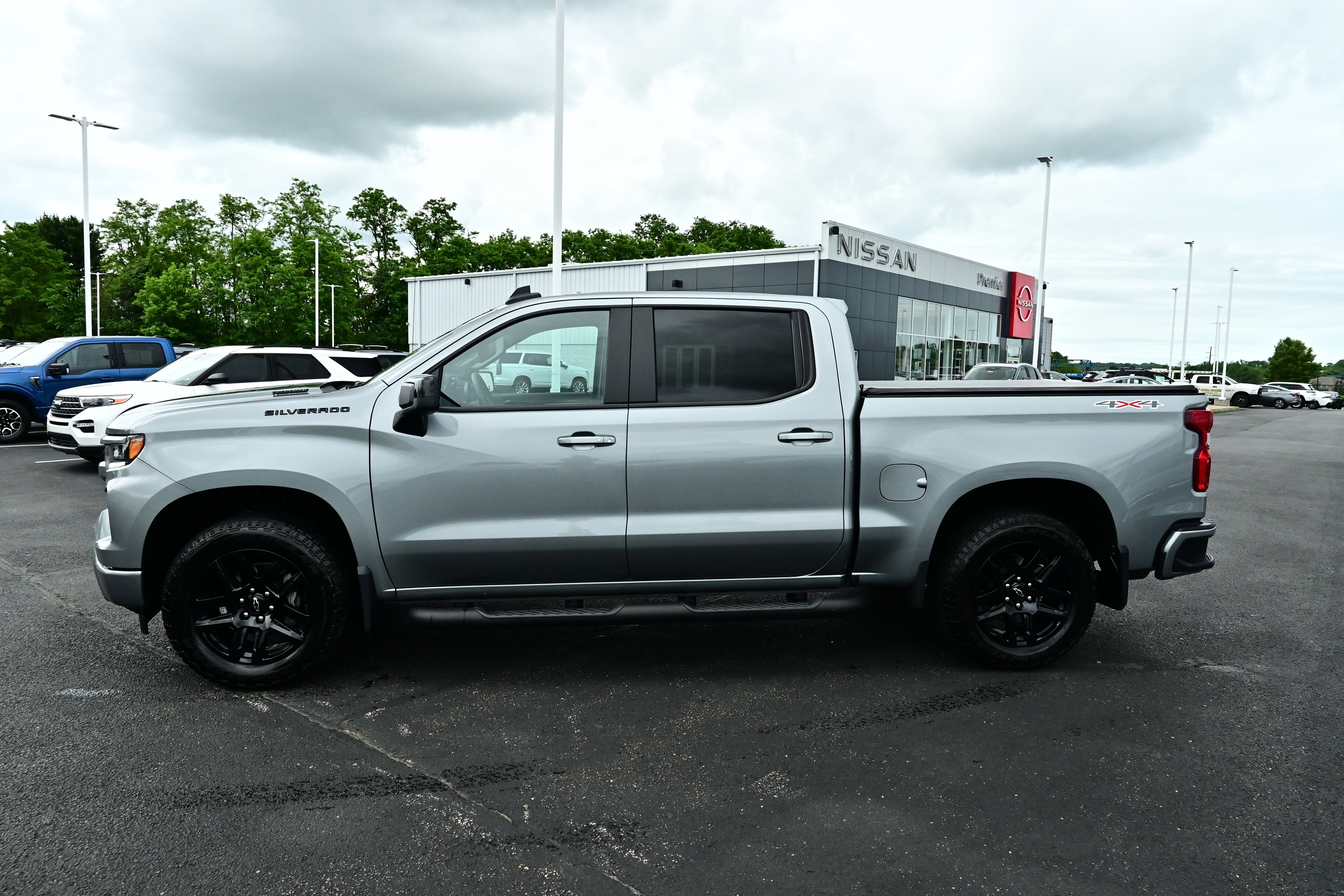 2025 Chevrolet Silverado 1500 RST