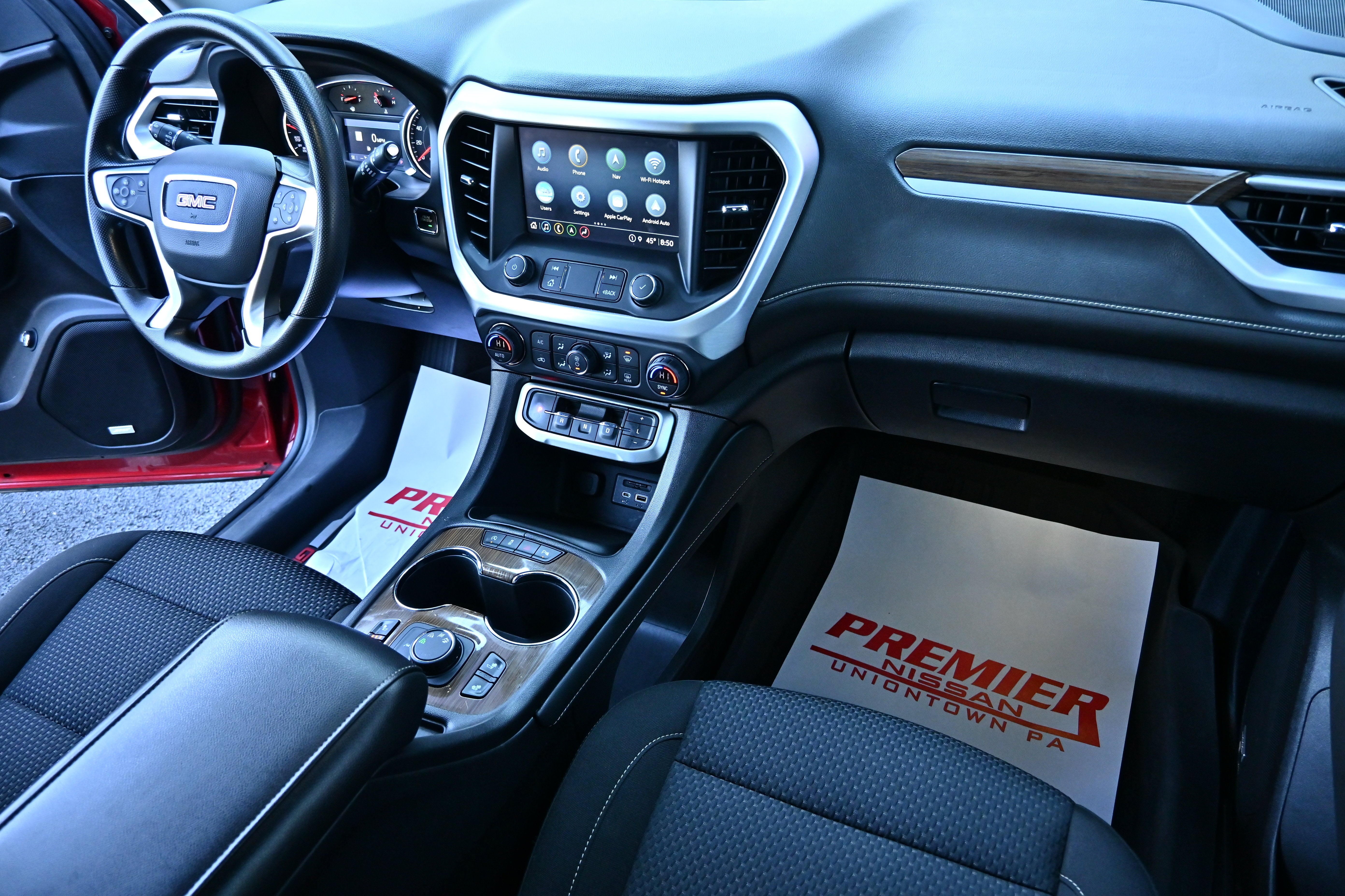 2022 GMC Acadia SLE
