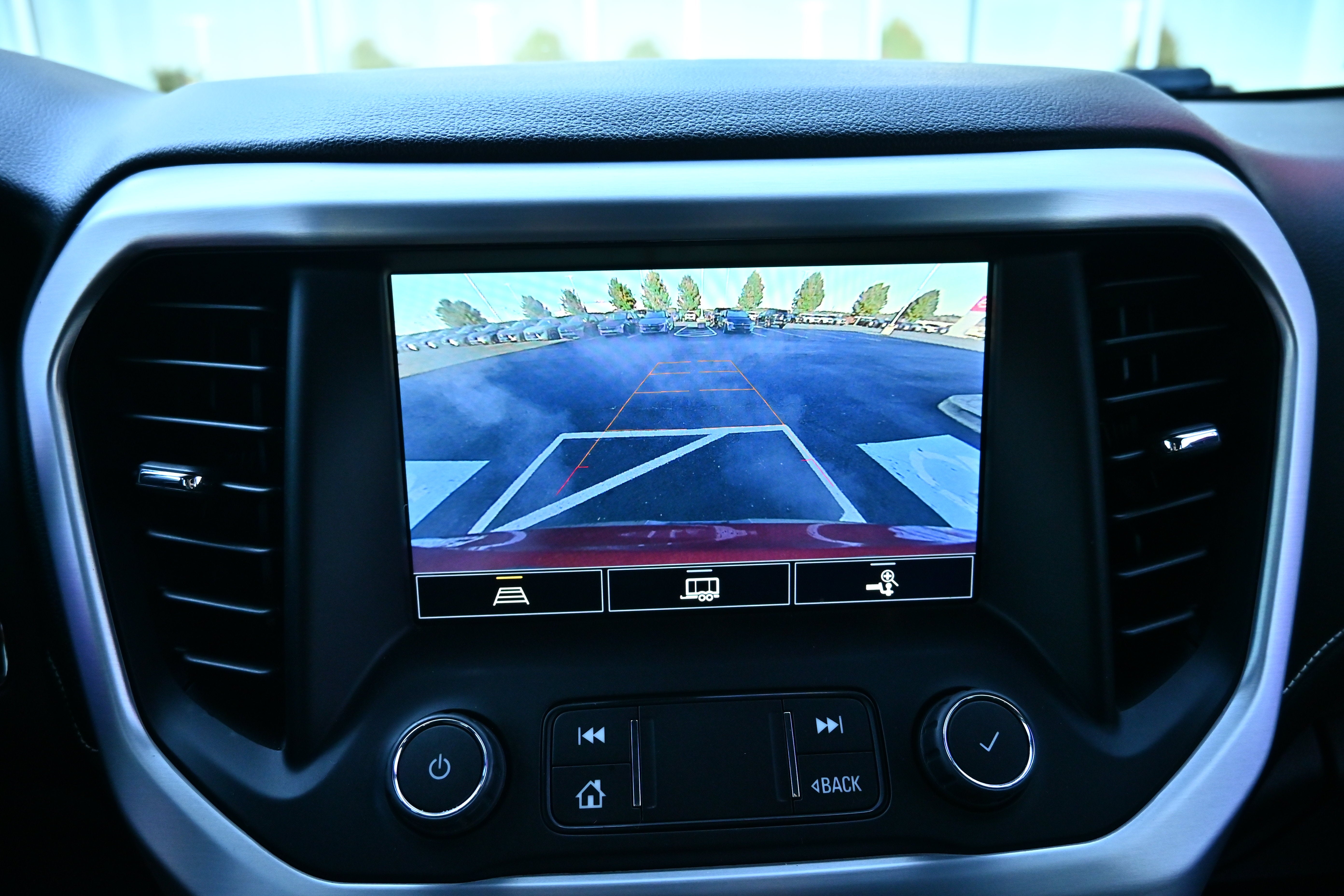 2022 GMC Acadia SLE