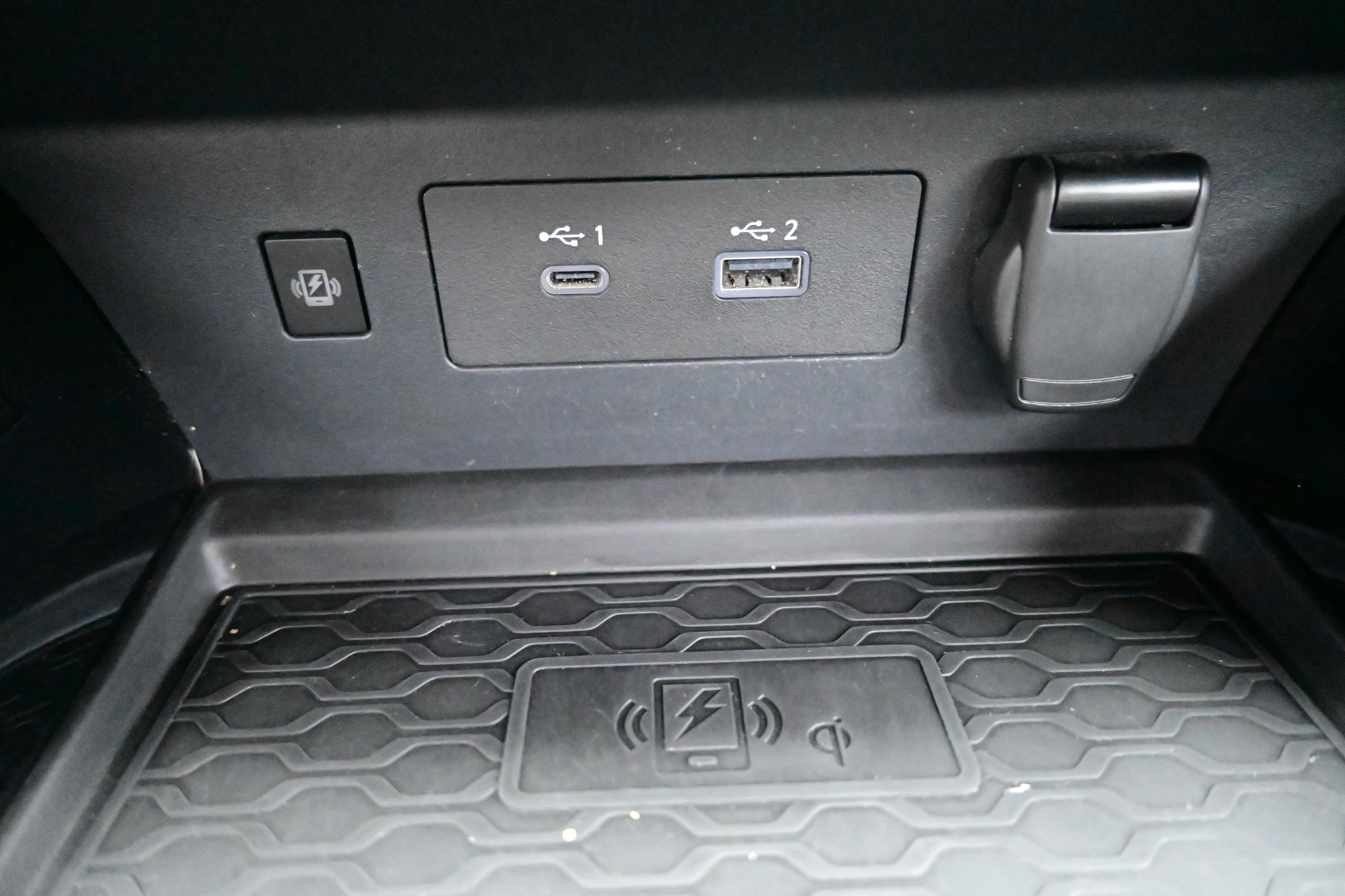 2023 Nissan Altima SR