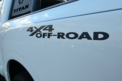 2022 Nissan Titan Crew Cab S