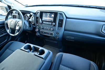 2022 Nissan Titan Crew Cab S