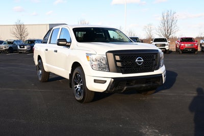 2022 Nissan Titan Crew Cab S