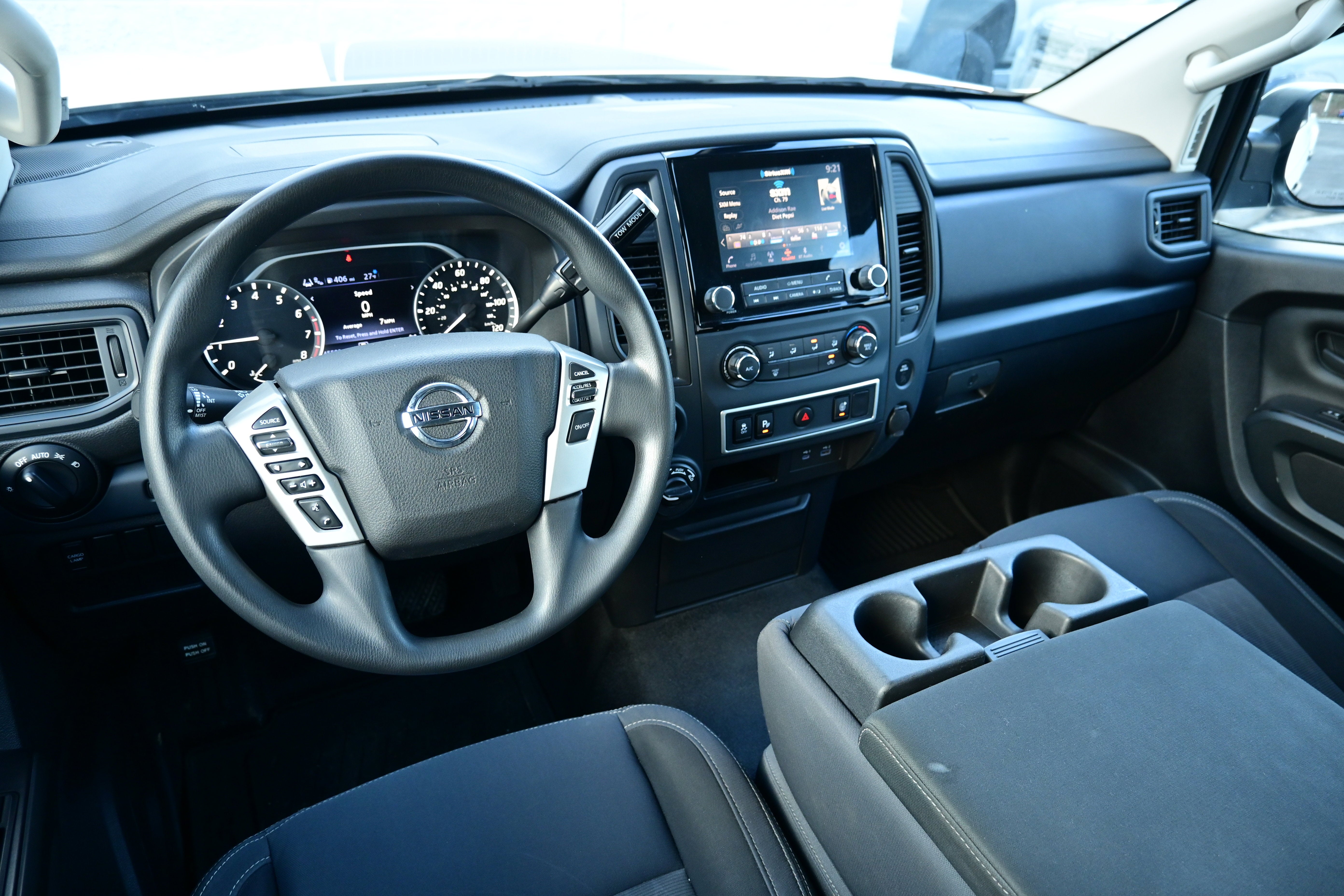 2022 Nissan Titan Crew Cab S