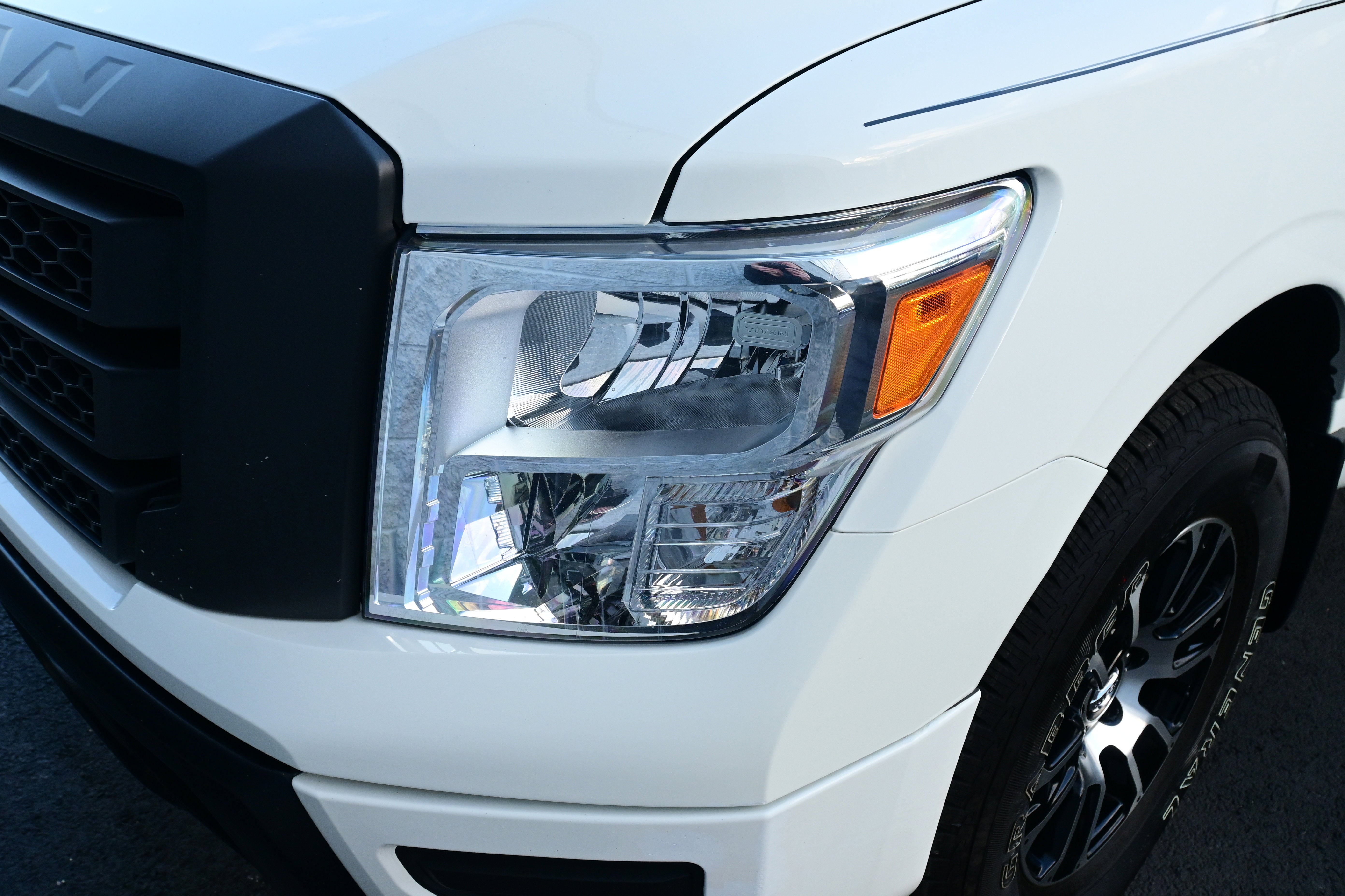 2022 Nissan Titan Crew Cab S