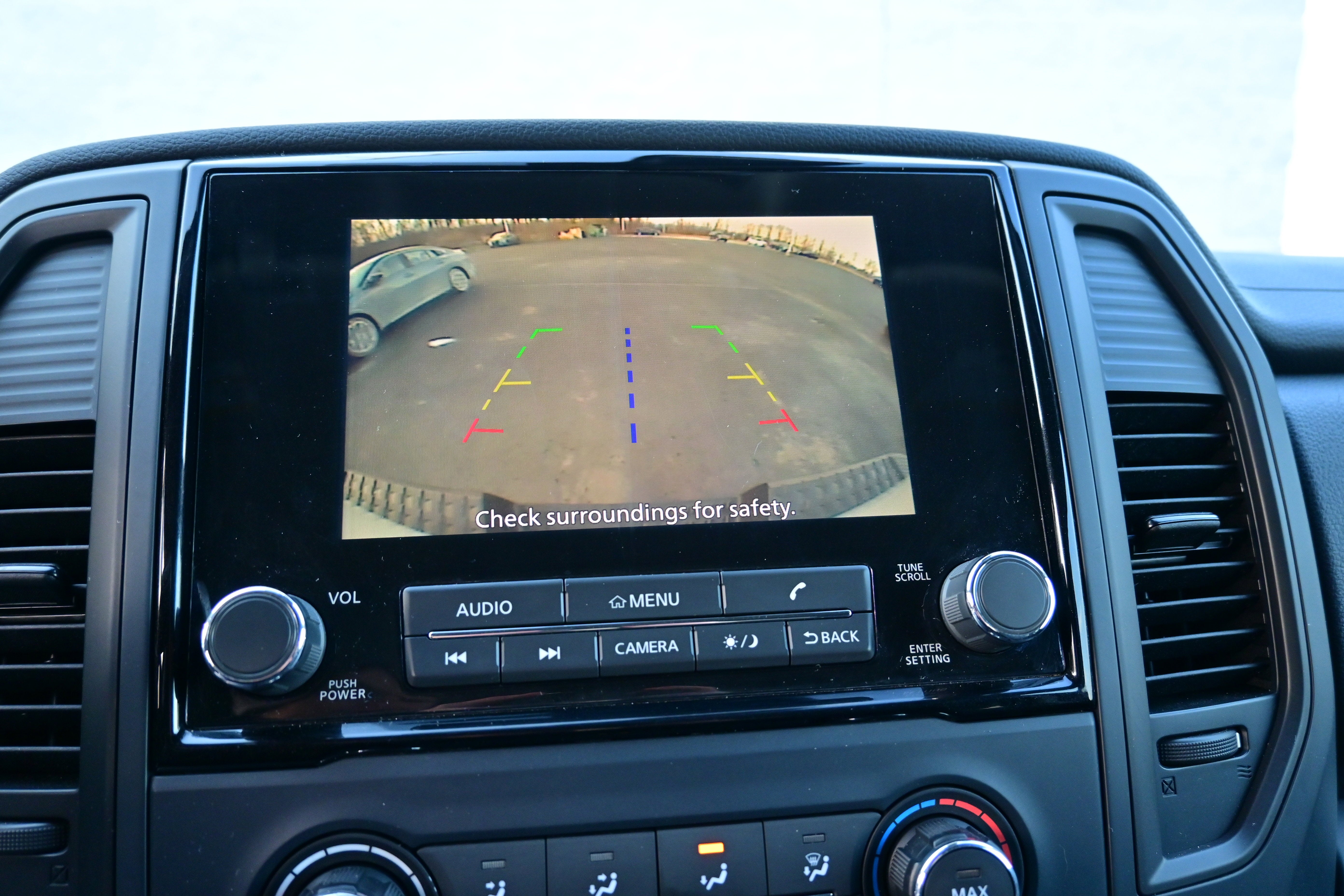 2022 Nissan Titan Crew Cab S