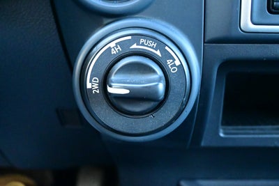 2022 Nissan Titan Crew Cab S