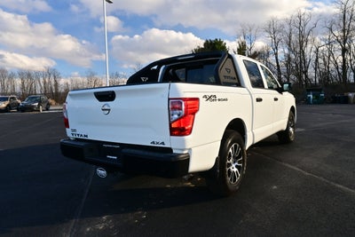 2022 Nissan Titan Crew Cab S