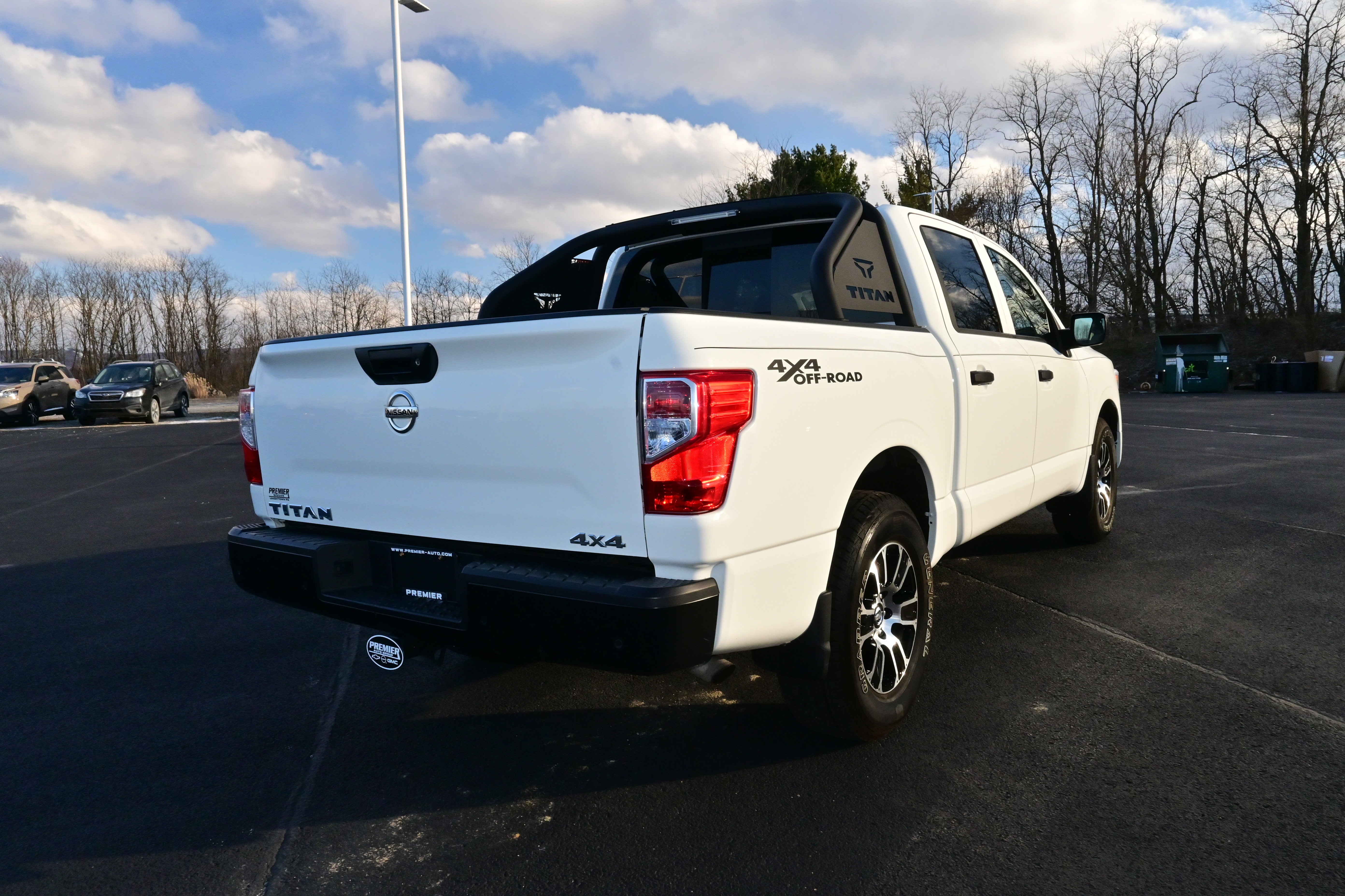 2022 Nissan Titan Crew Cab S