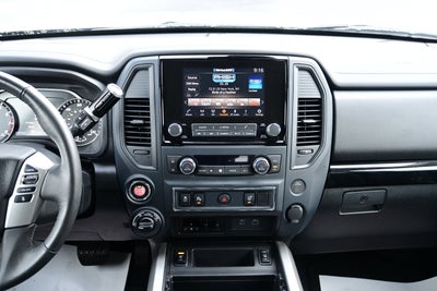 2024 Nissan Titan Crew Cab SV