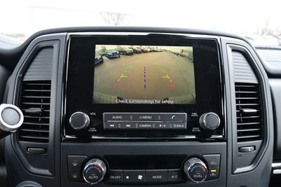 2024 Nissan Titan Crew Cab SV