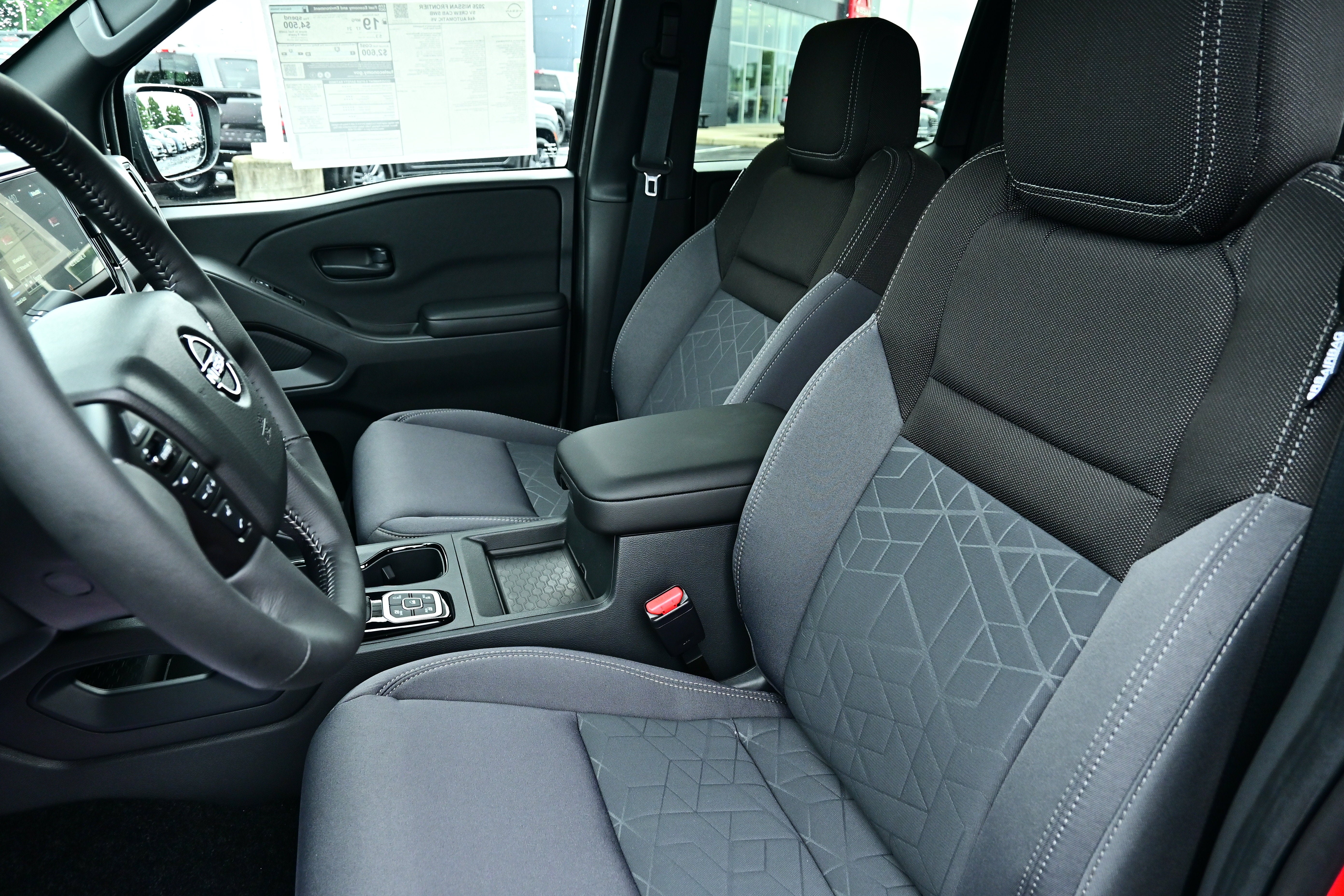 2026 Nissan Frontier Crew Cab SV
