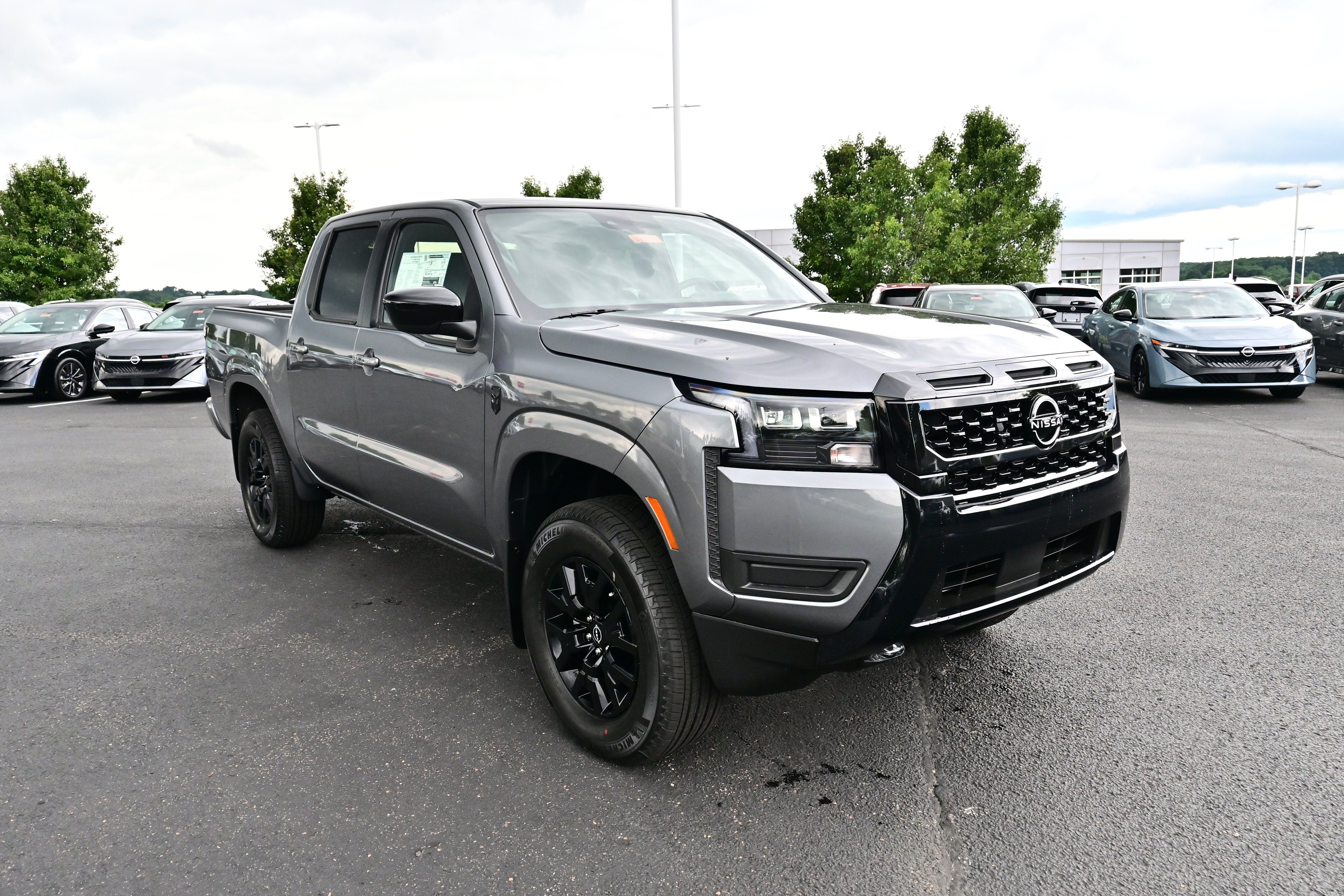 2026 Nissan Frontier Crew Cab SV