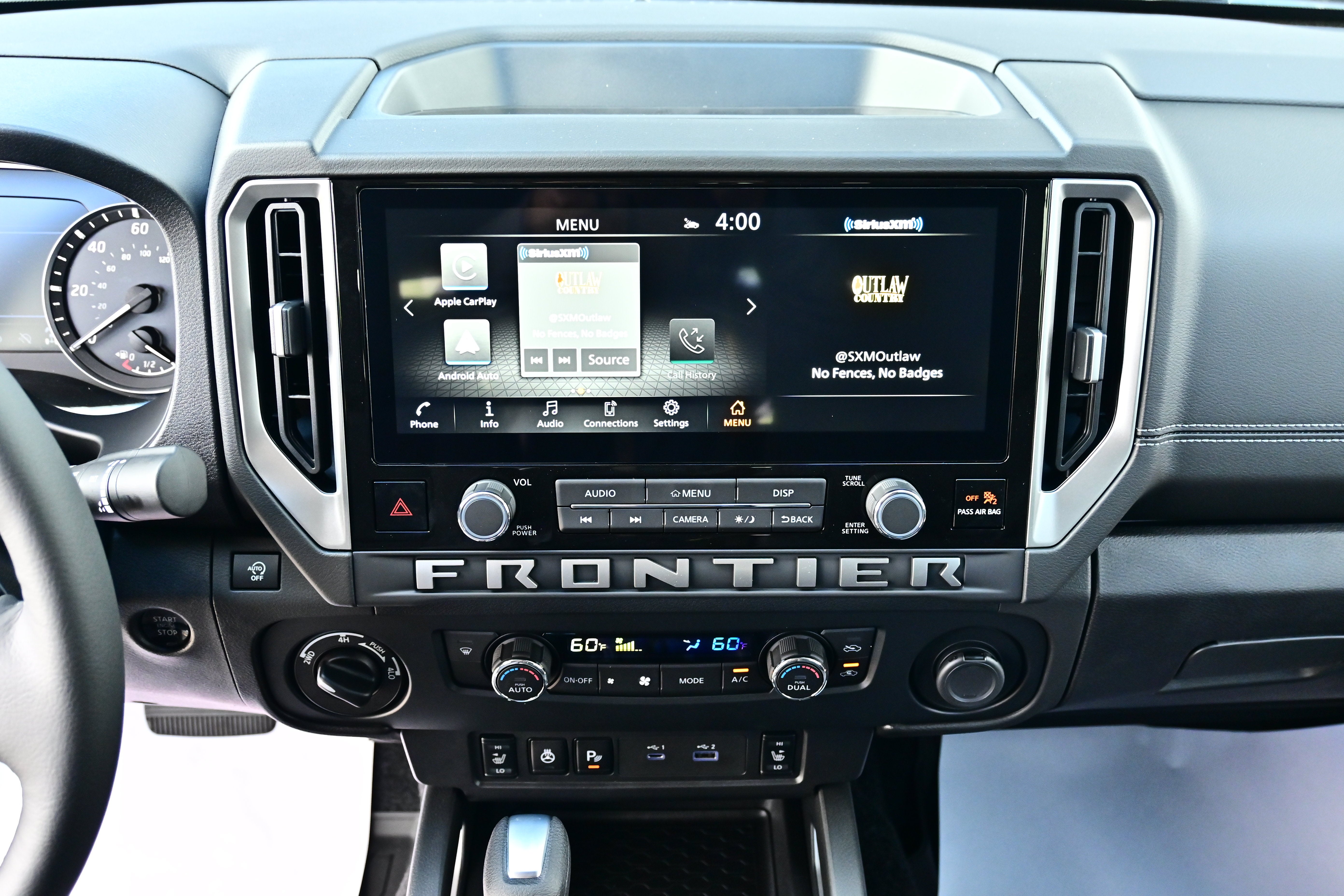 2026 Nissan Frontier Crew Cab SV