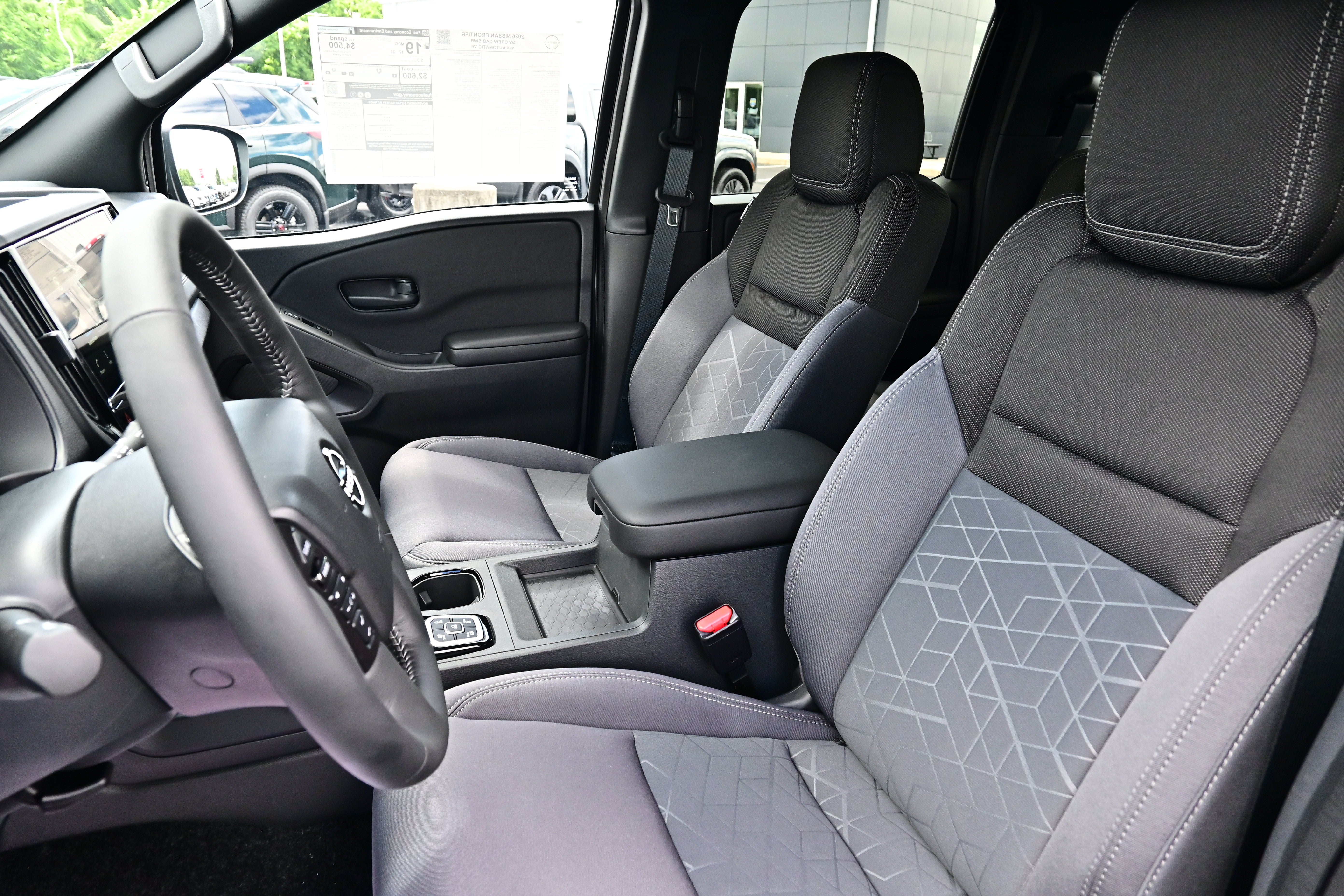 2026 Nissan Frontier Crew Cab SV