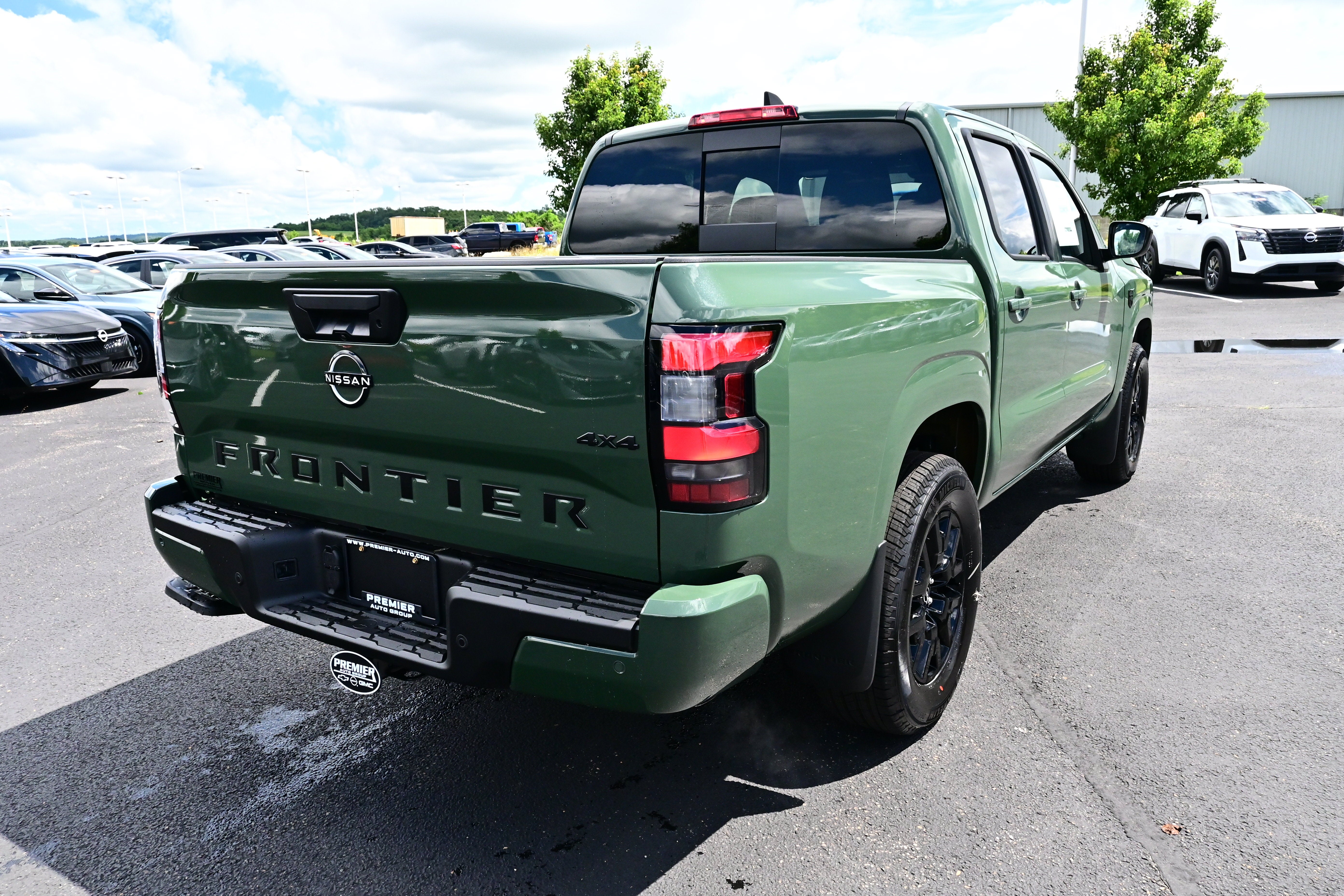 2026 Nissan Frontier Crew Cab SV