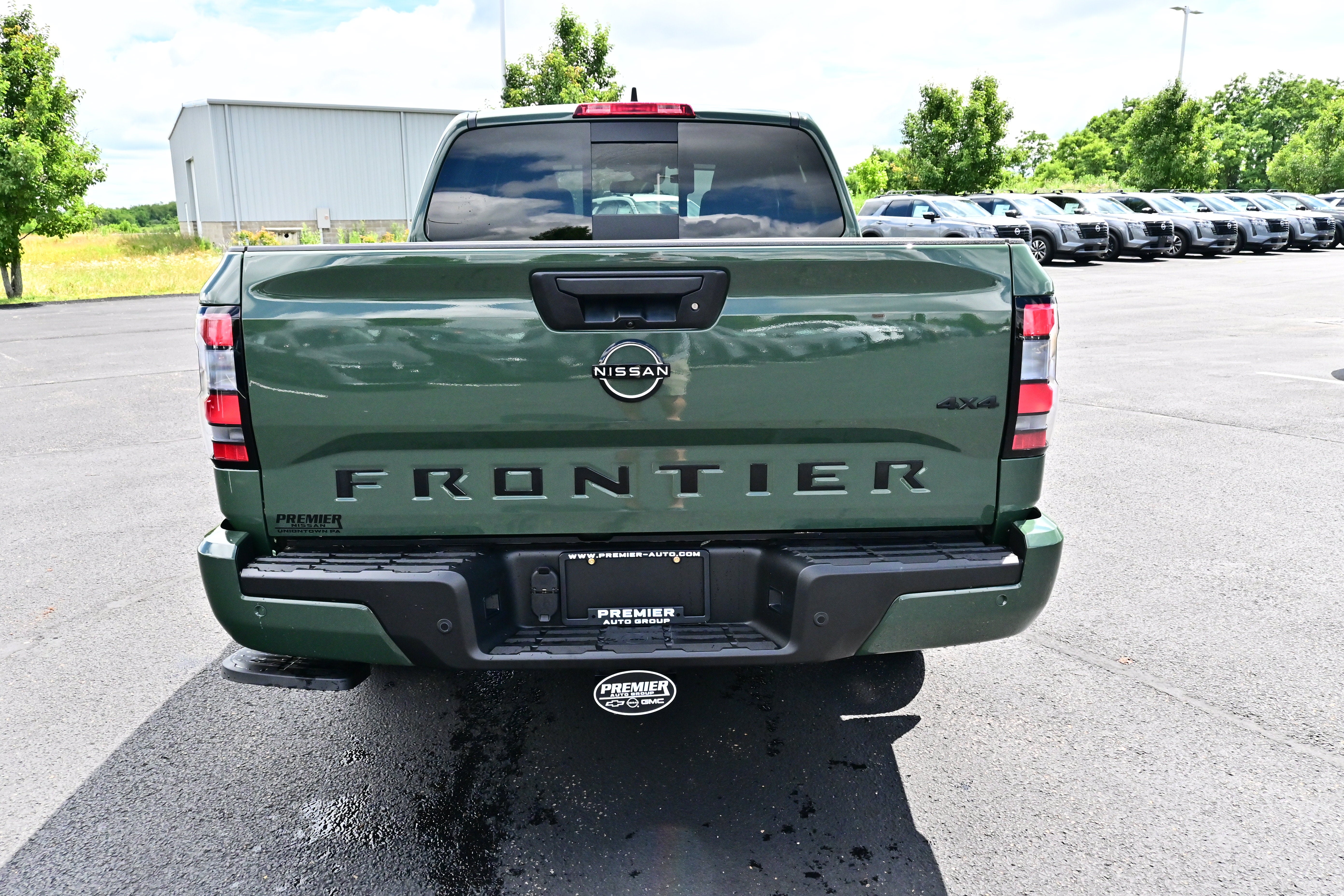 2026 Nissan Frontier Crew Cab SV