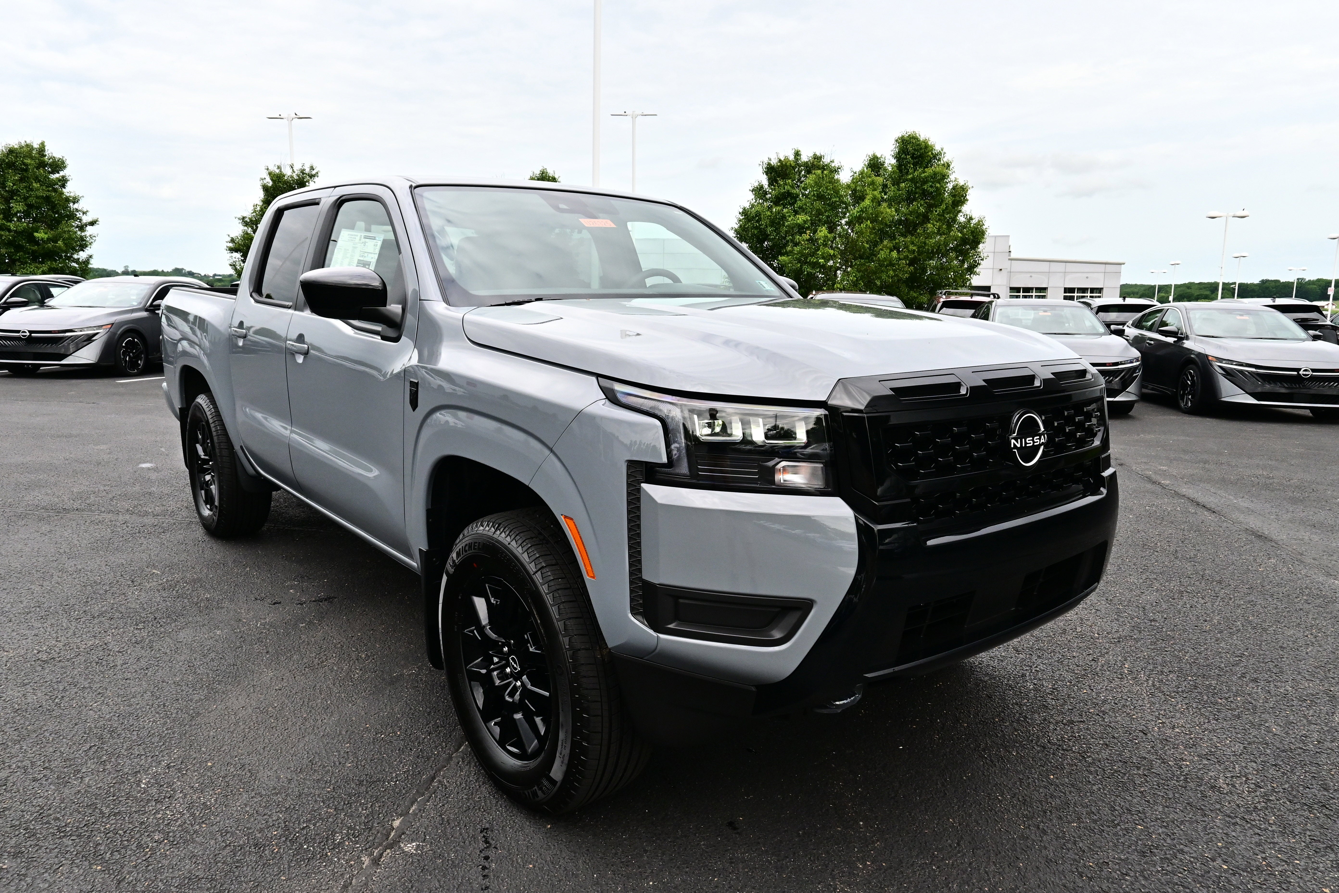 2026 Nissan Frontier Crew Cab SV