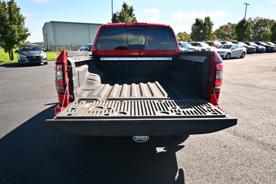 2023 Nissan Frontier Crew Cab SV