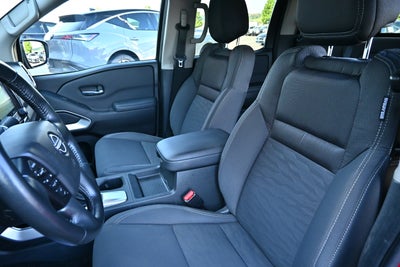 2023 Nissan Frontier Crew Cab SV