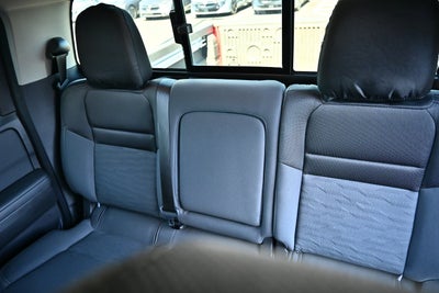 2023 Nissan Frontier Crew Cab SV