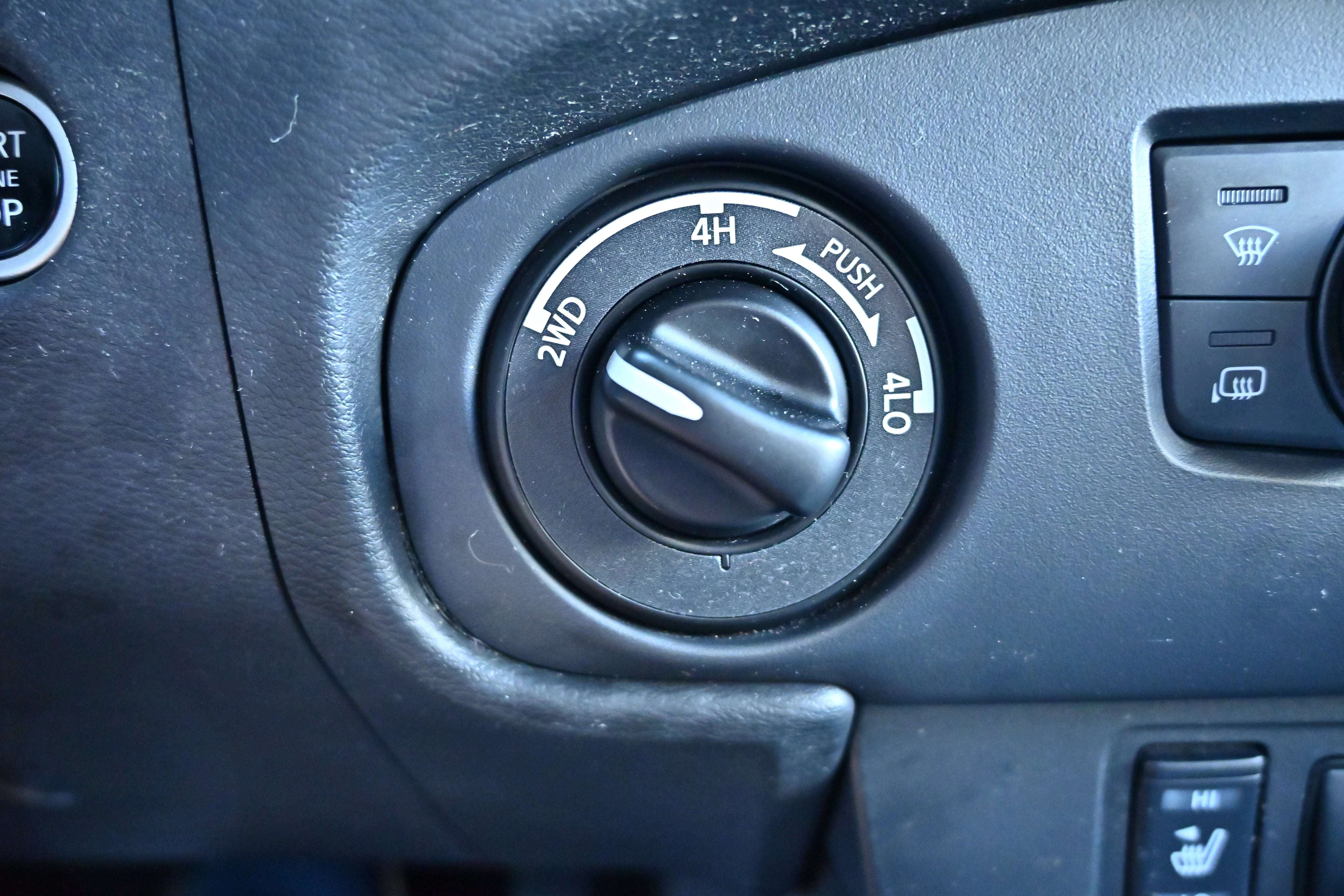 2023 Nissan Frontier Crew Cab SV