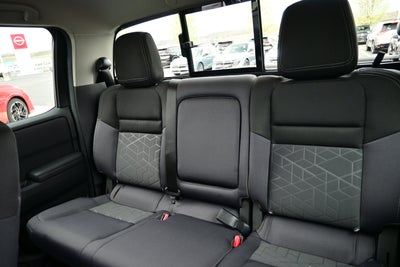 2026 Nissan Frontier Crew Cab SV