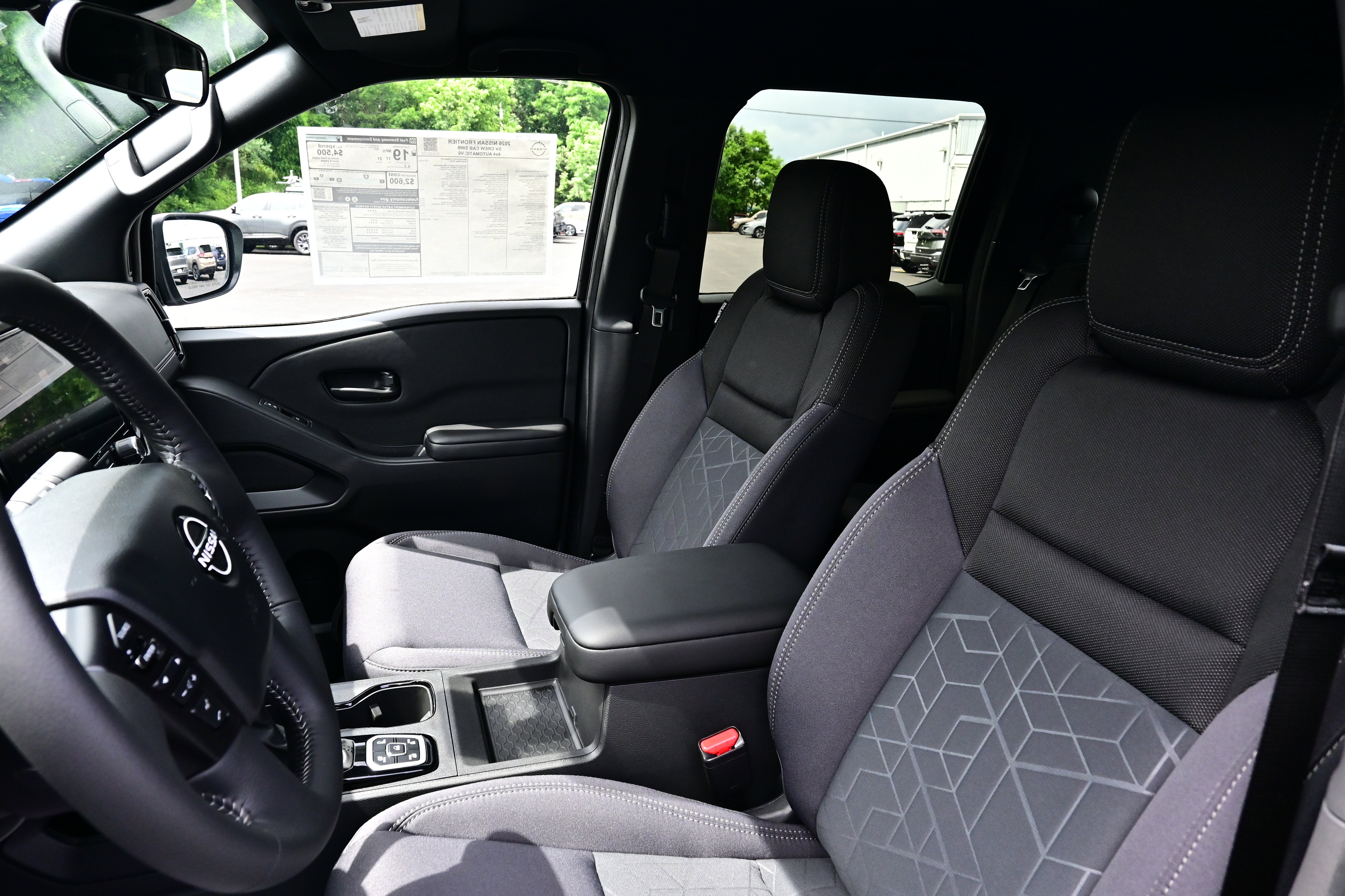 2026 Nissan Frontier Crew Cab SV