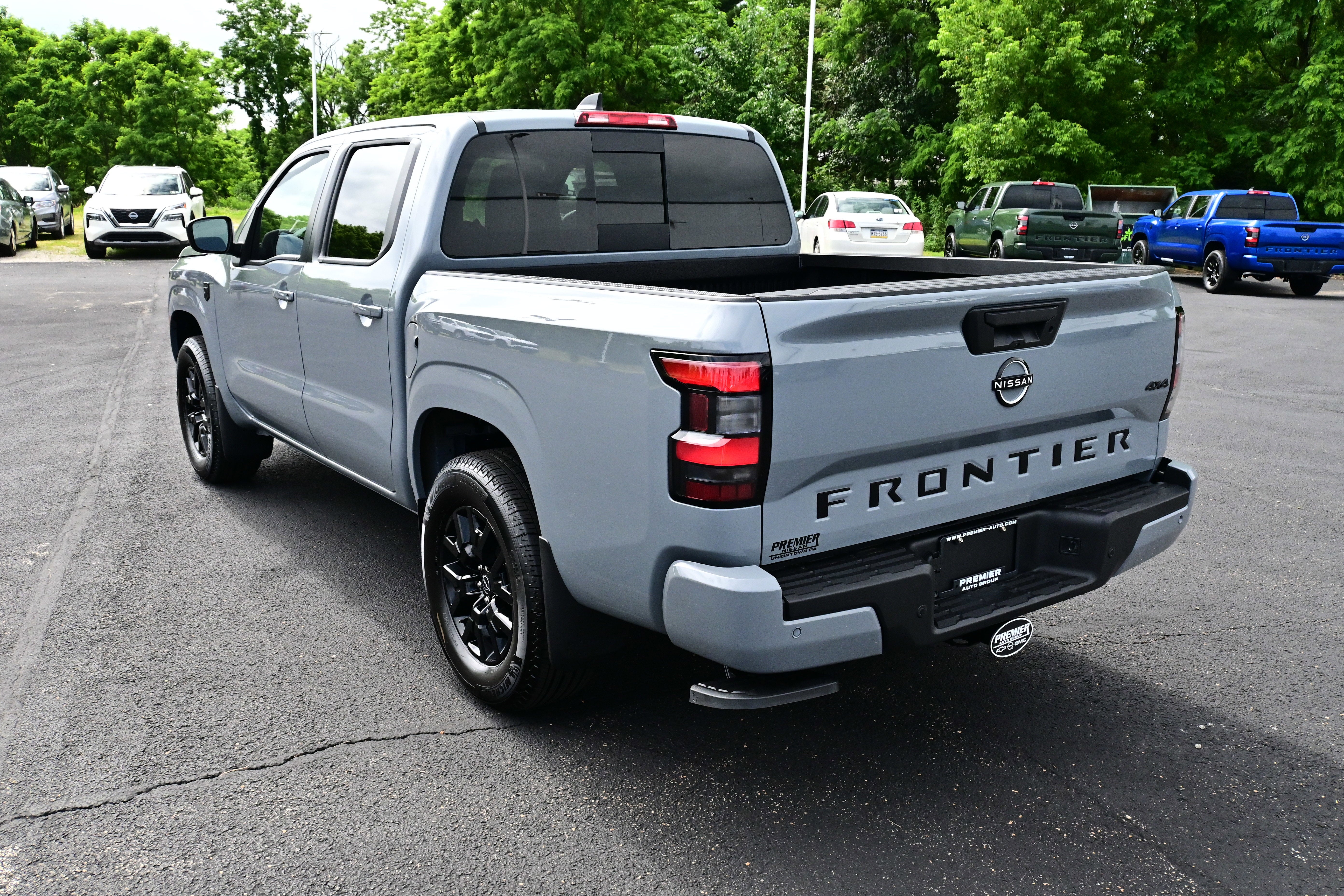 2026 Nissan Frontier Crew Cab SV