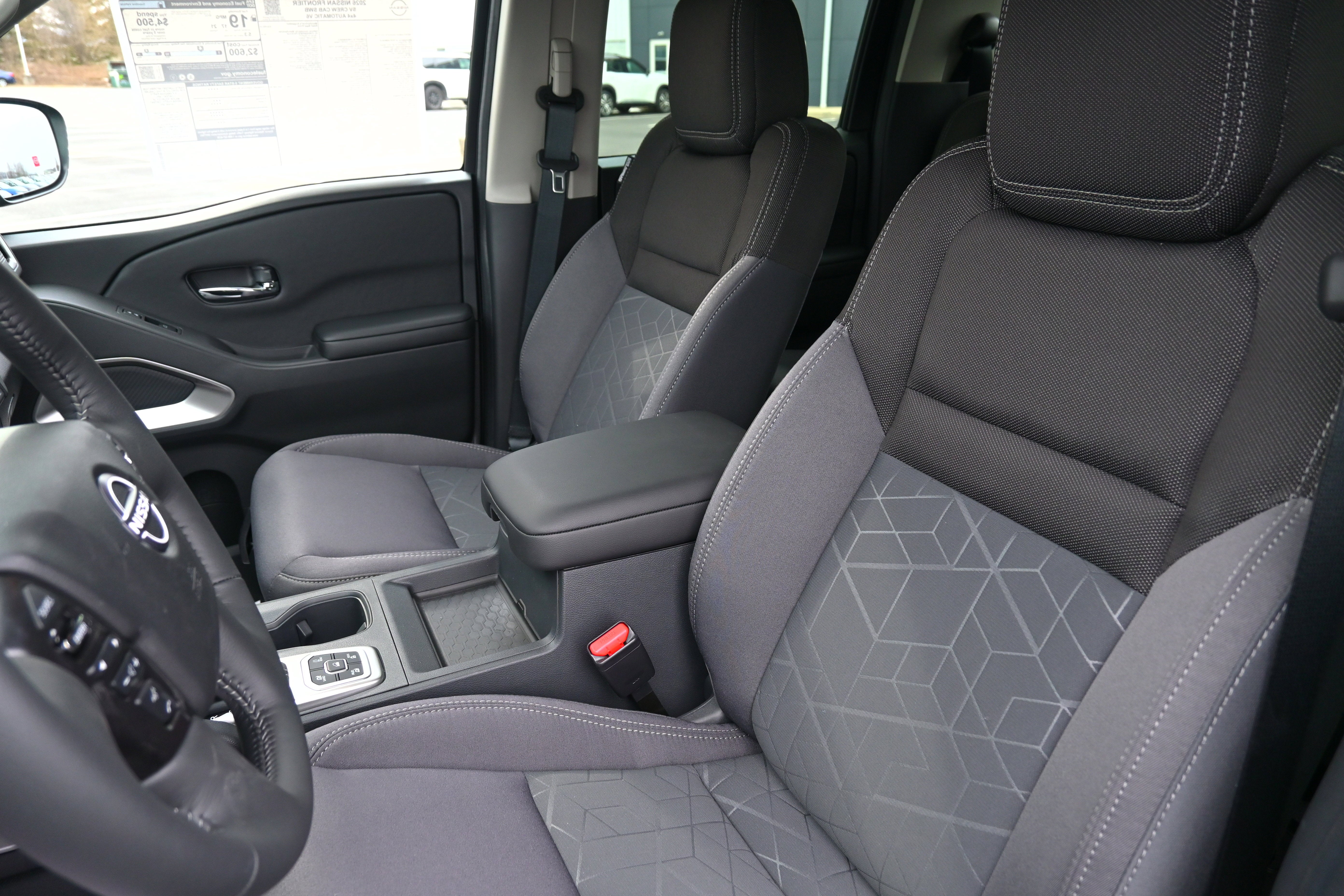 2026 Nissan Frontier Crew Cab SV