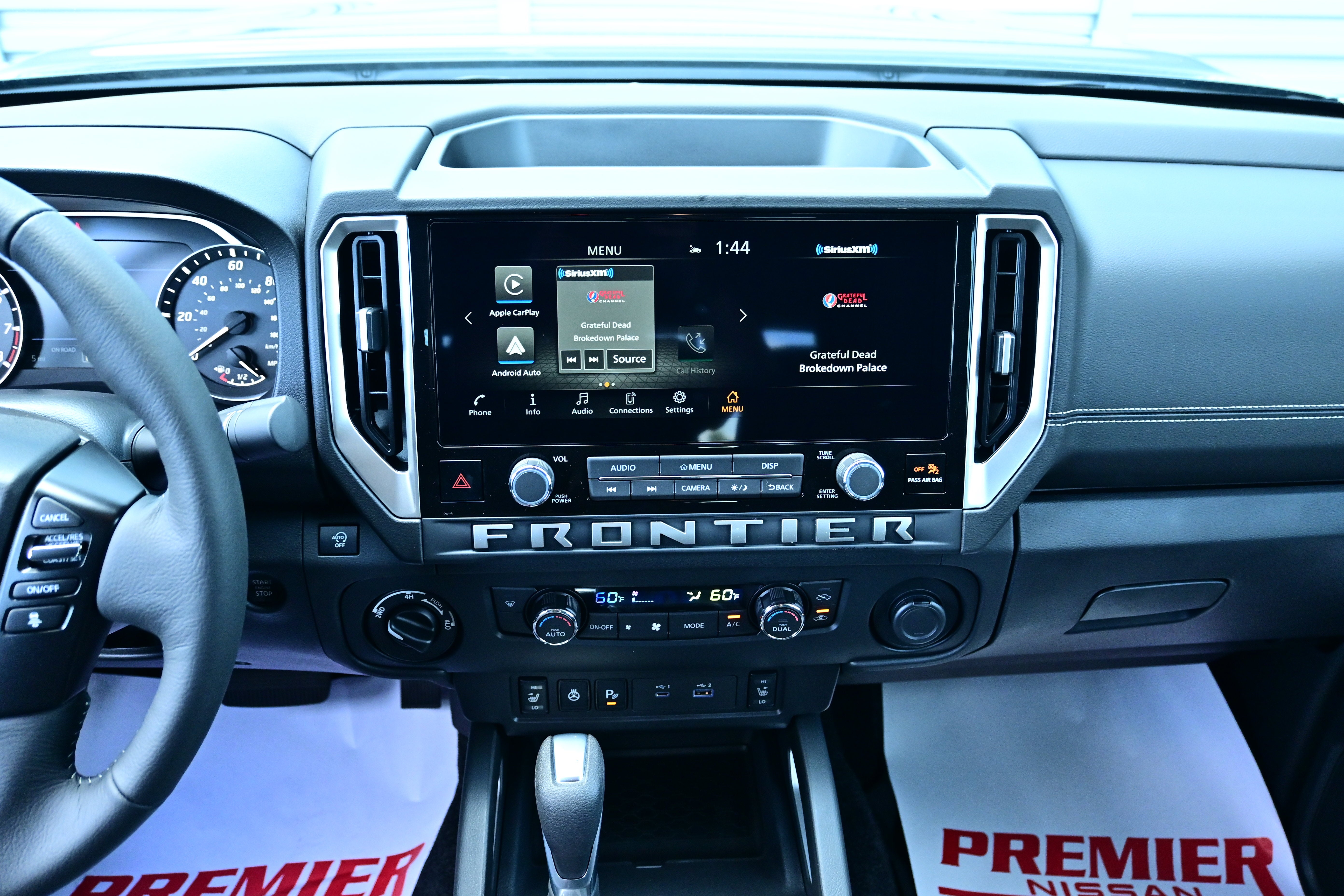 2026 Nissan Frontier Crew Cab SV