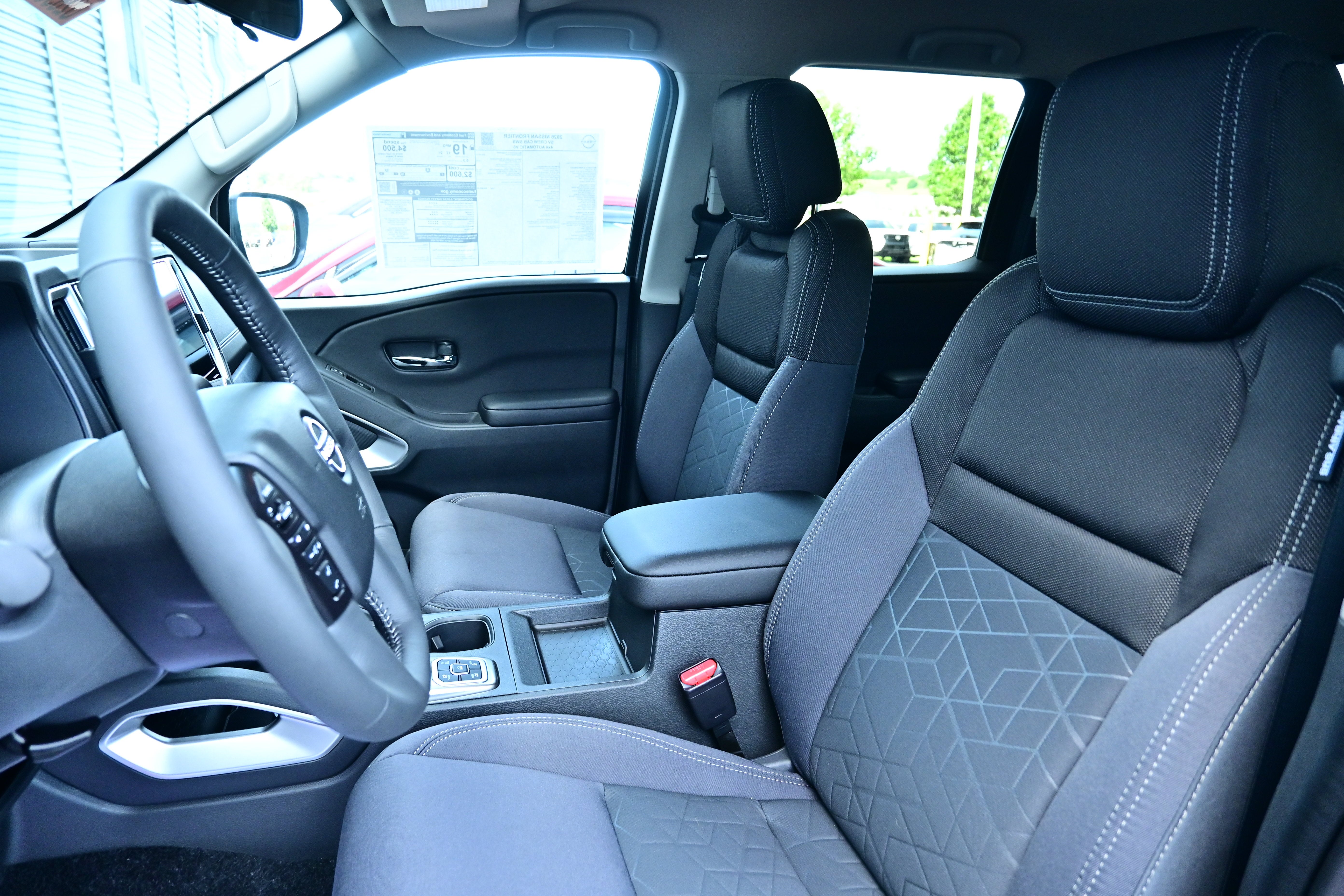 2026 Nissan Frontier Crew Cab SV