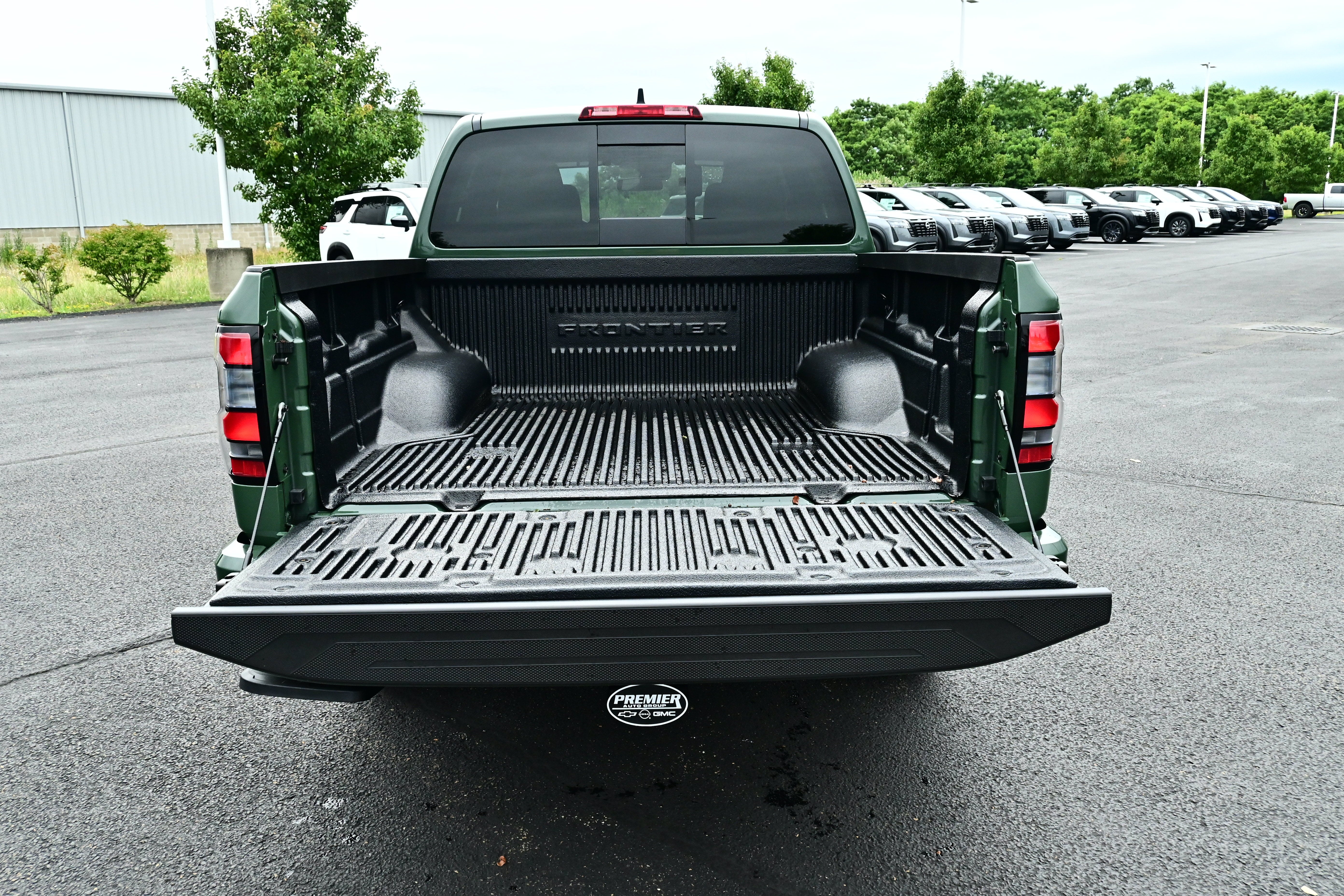 2026 Nissan Frontier Crew Cab SV
