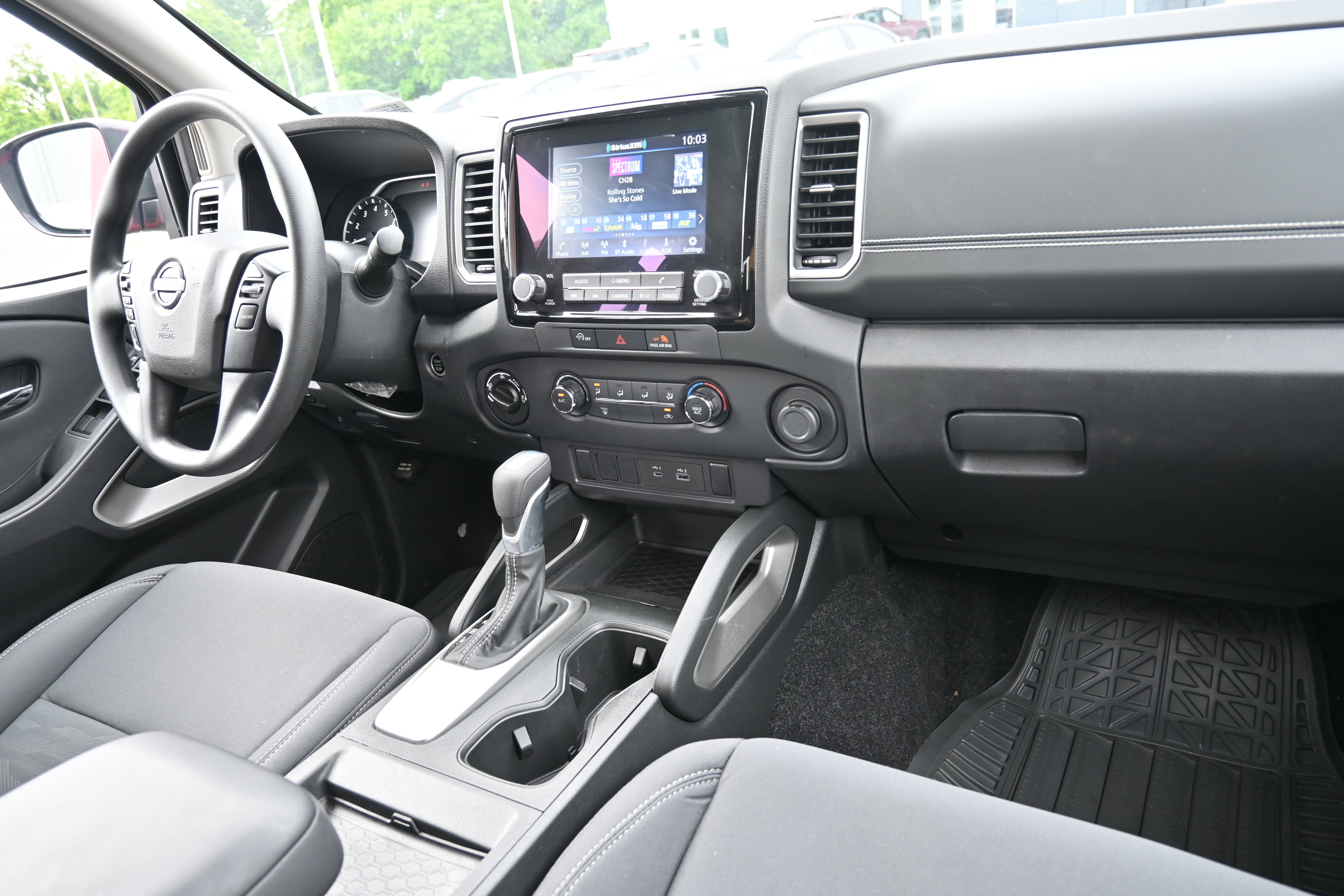 2024 Nissan Frontier Crew Cab SV