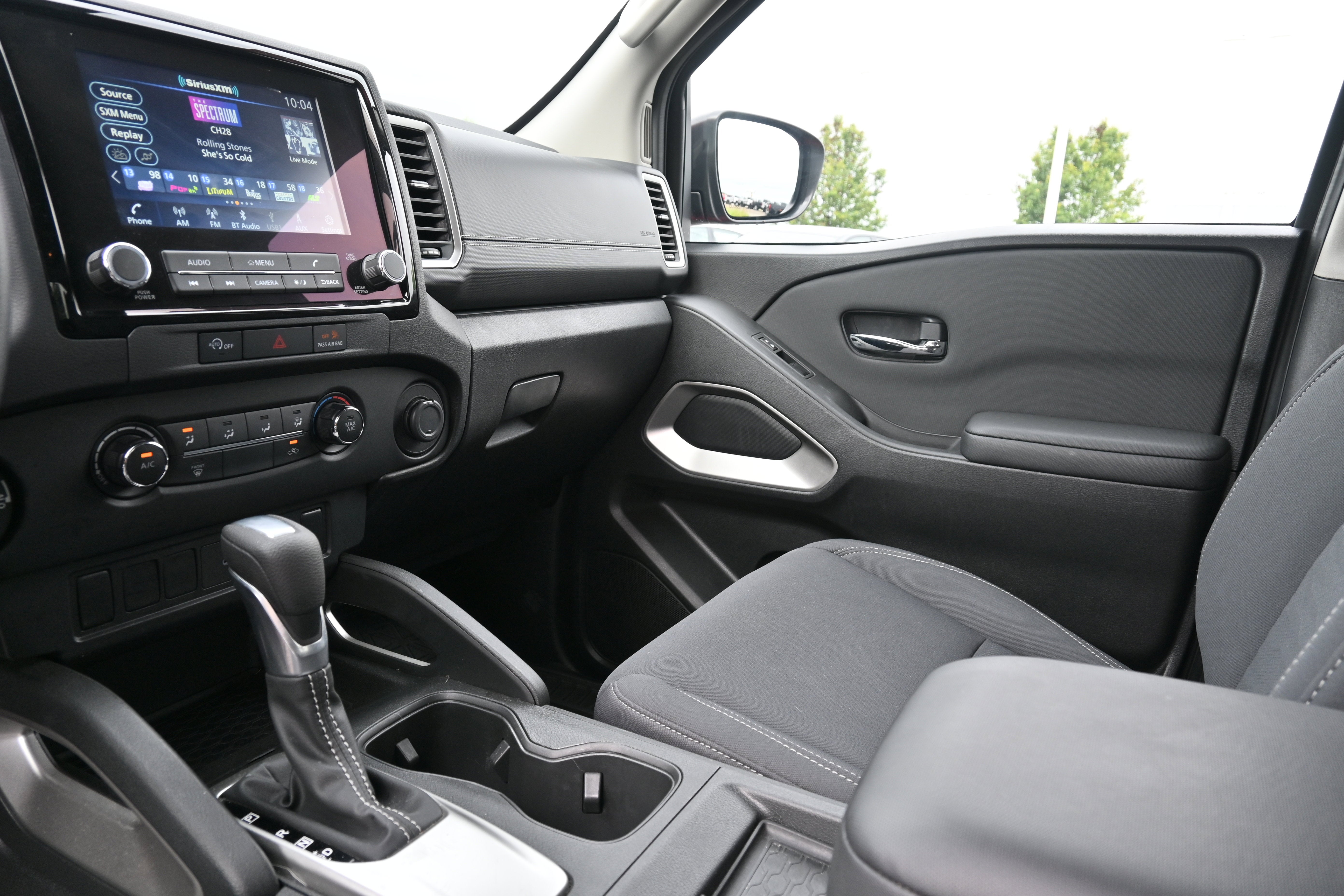 2024 Nissan Frontier Crew Cab SV