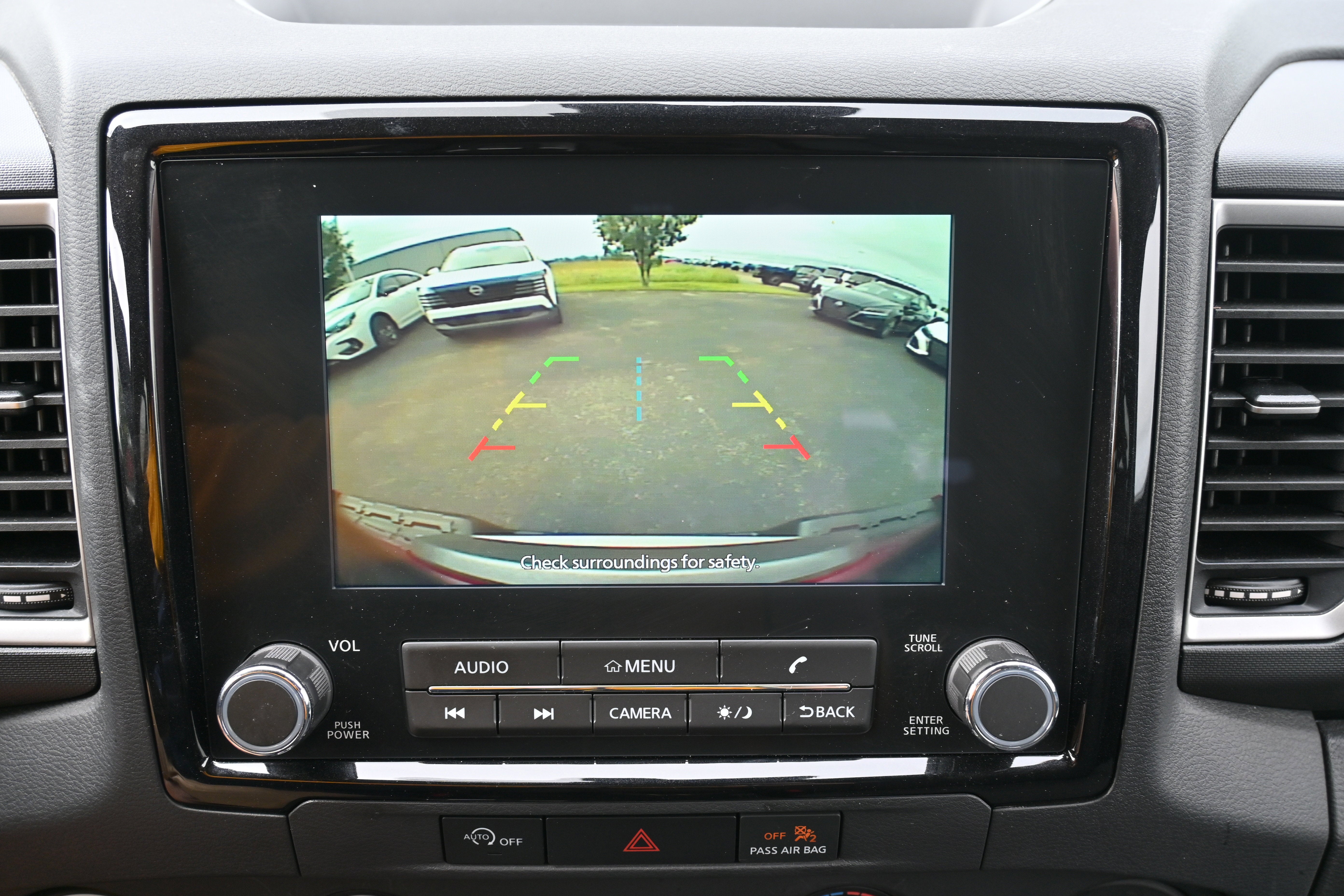 2024 Nissan Frontier Crew Cab SV