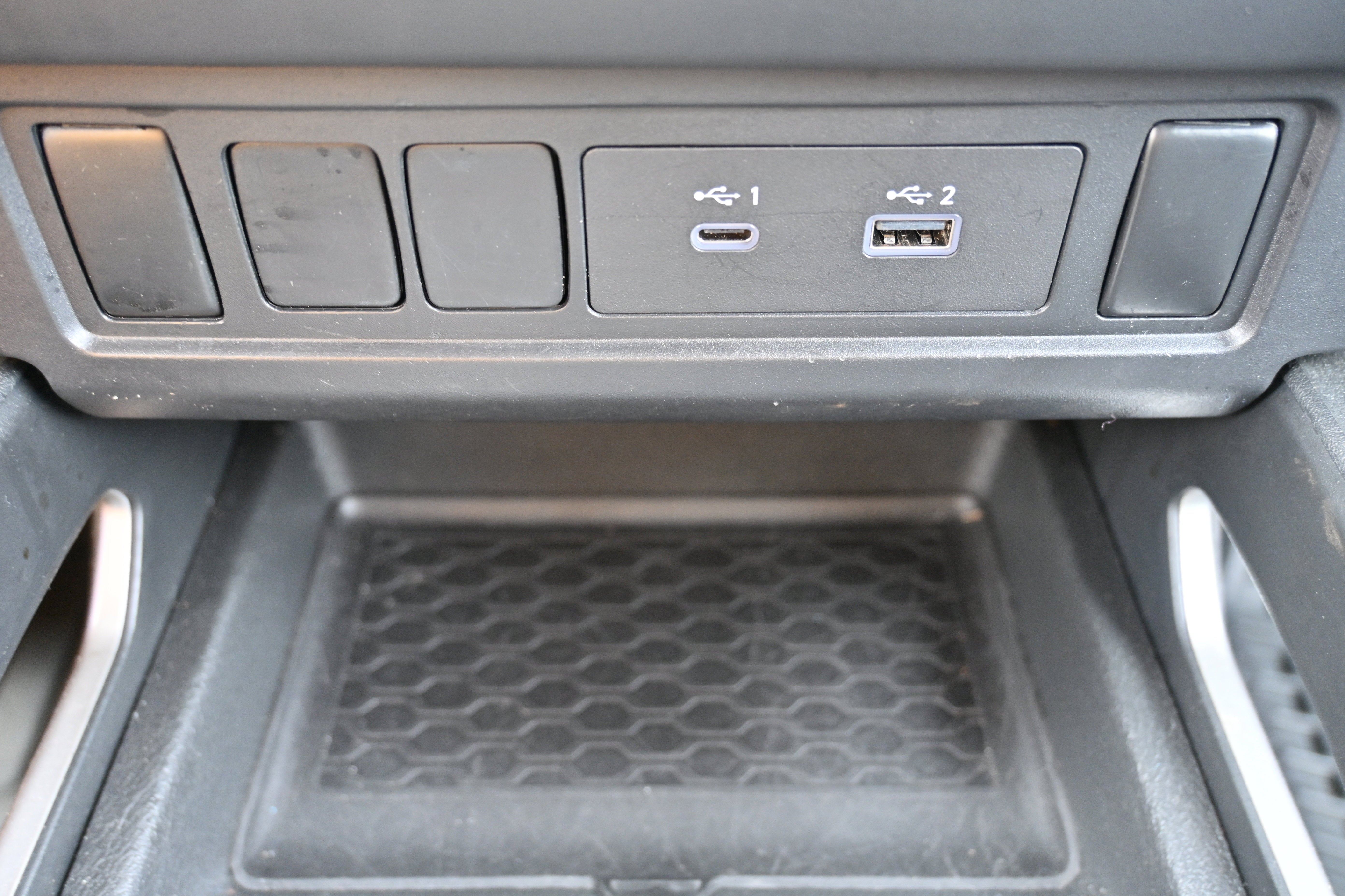 2024 Nissan Frontier Crew Cab SV