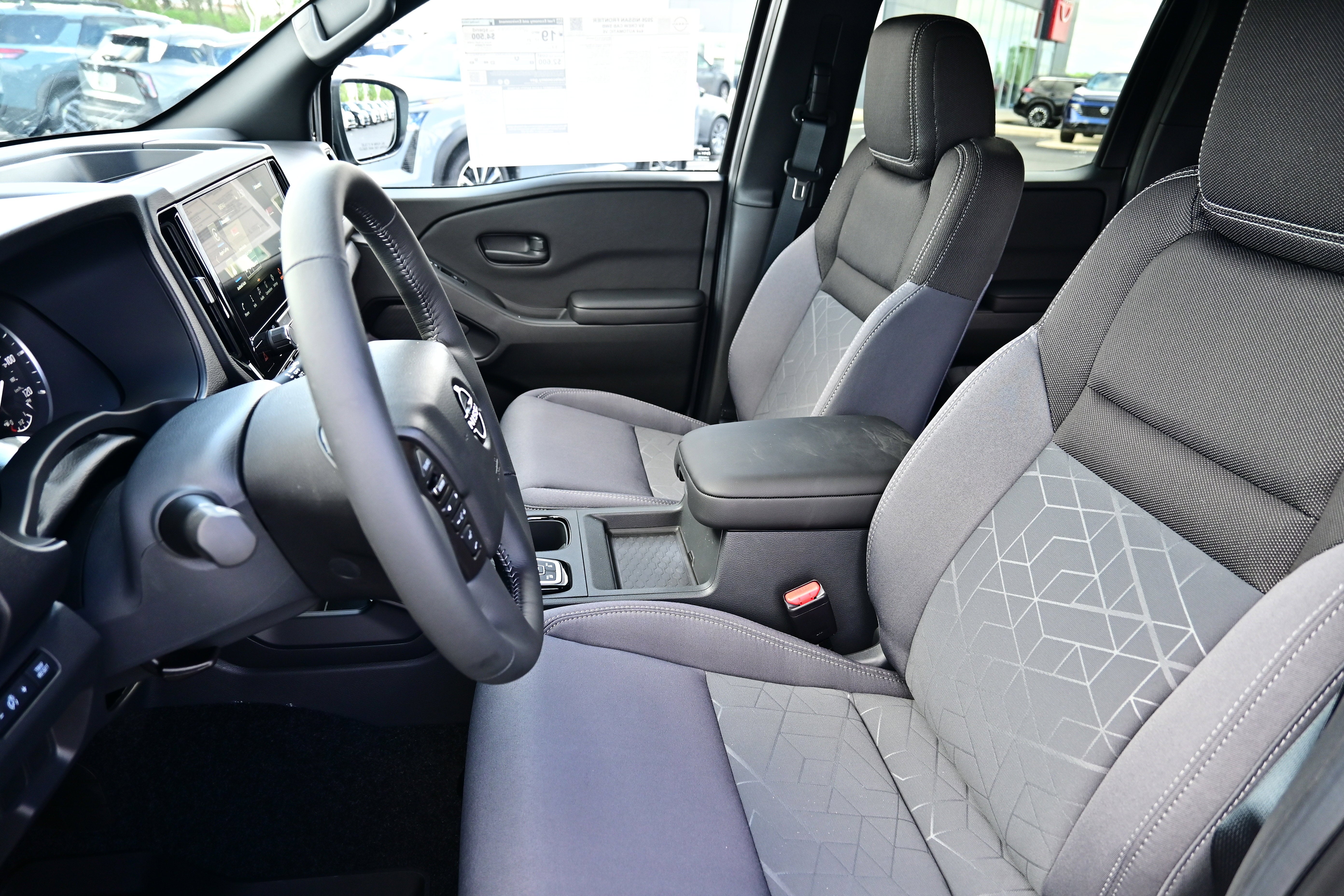 2026 Nissan Frontier Crew Cab SV