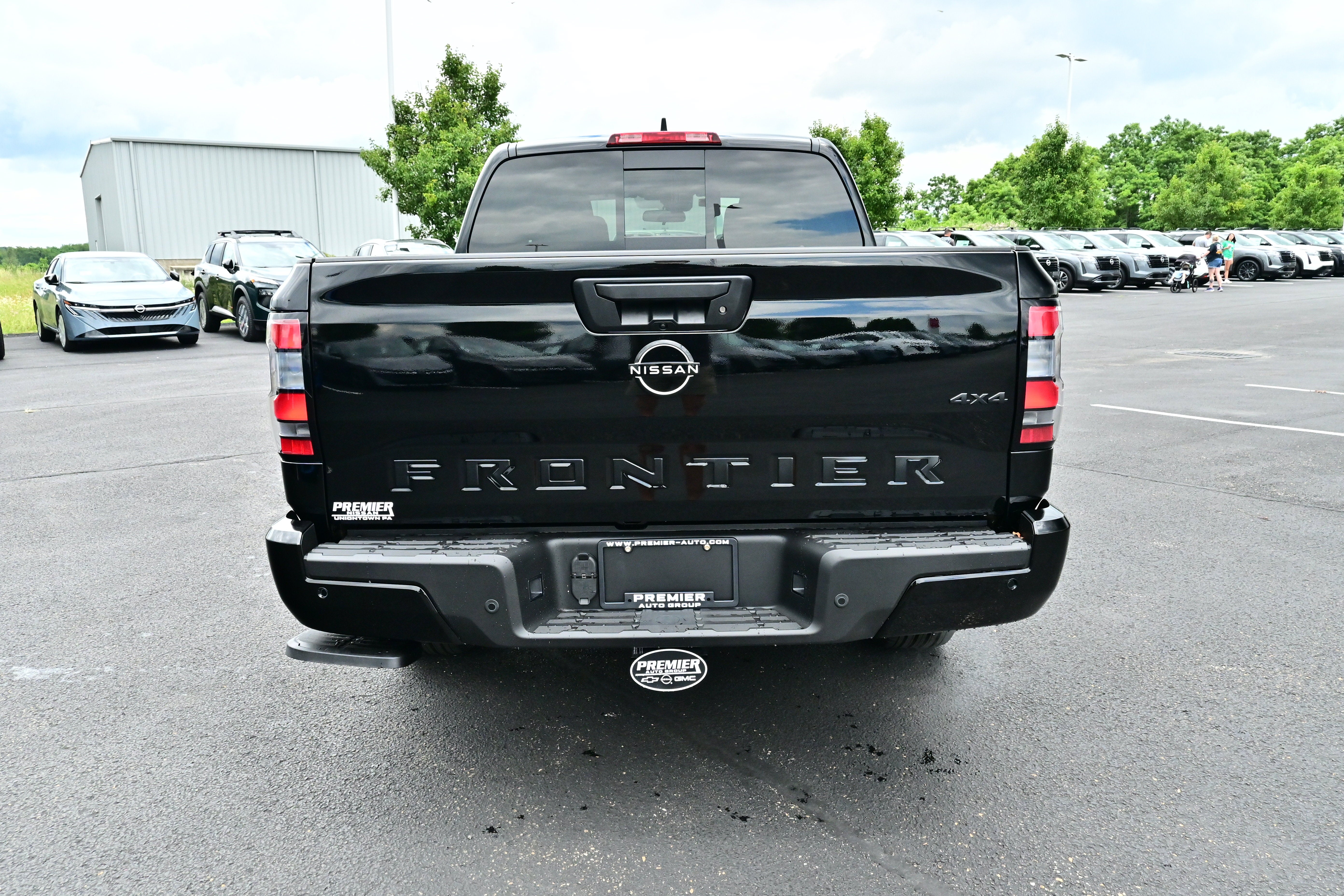 2026 Nissan Frontier Crew Cab SV