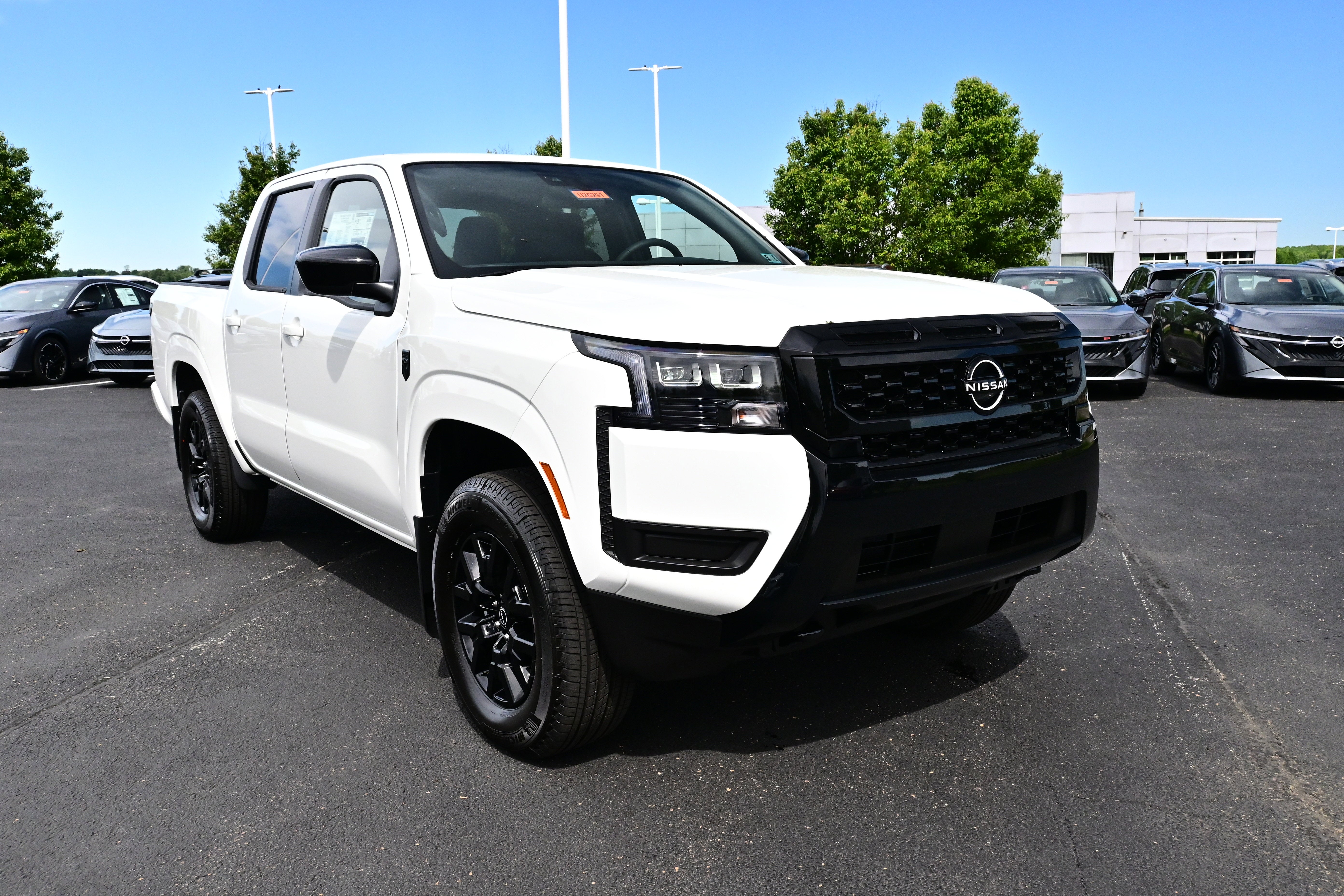 2026 Nissan Frontier Crew Cab SV