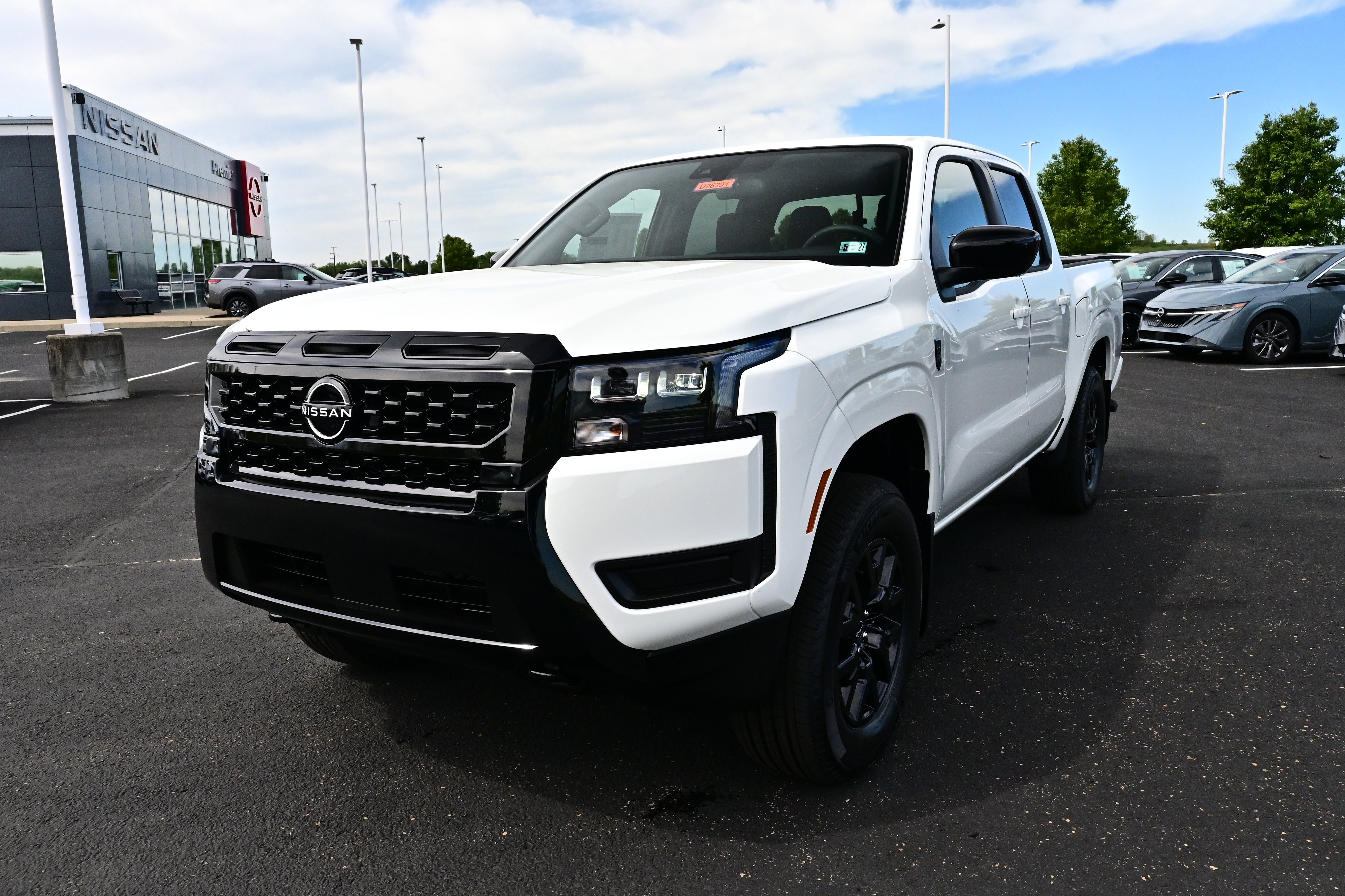2026 Nissan Frontier Crew Cab SV