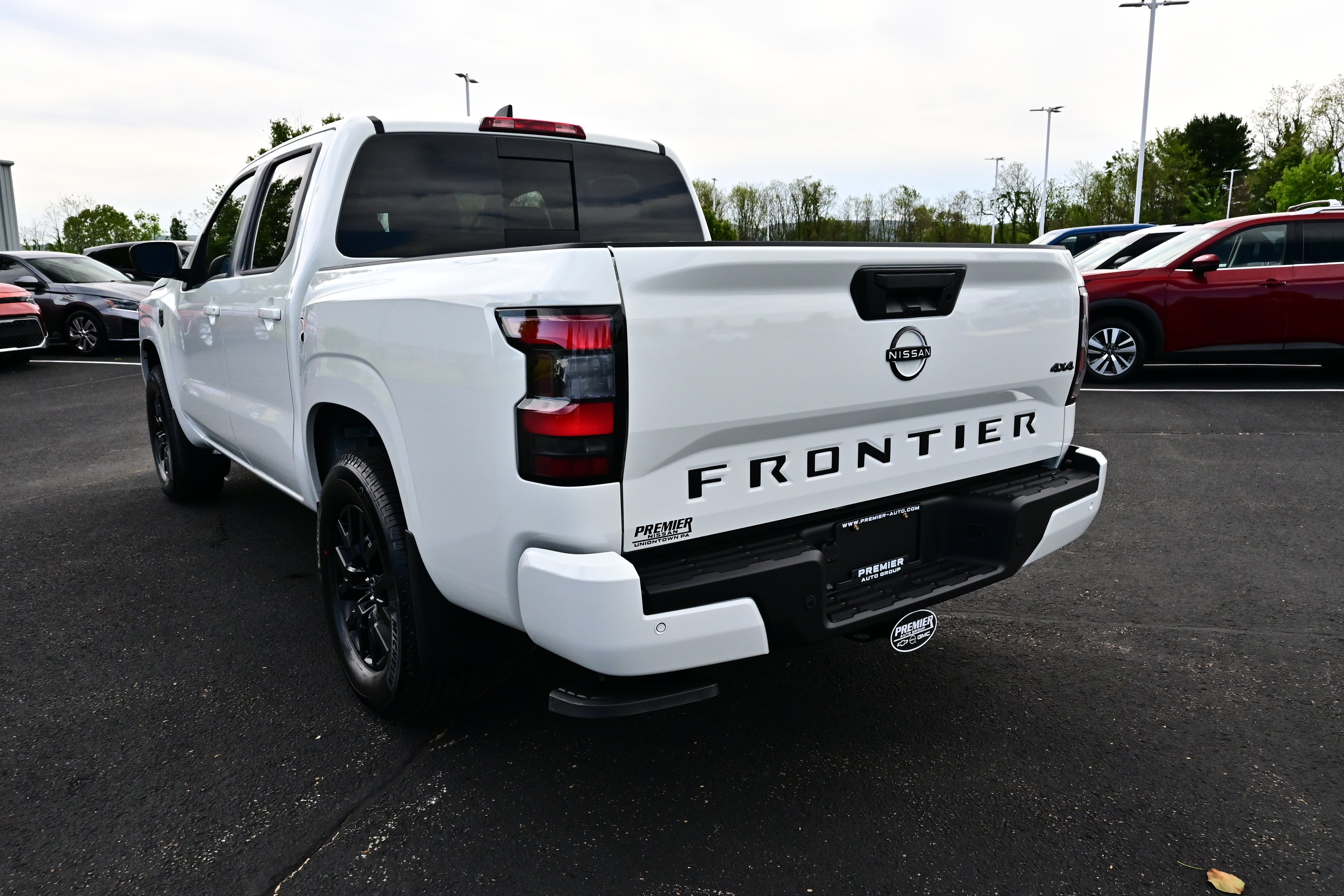 2026 Nissan Frontier Crew Cab SV