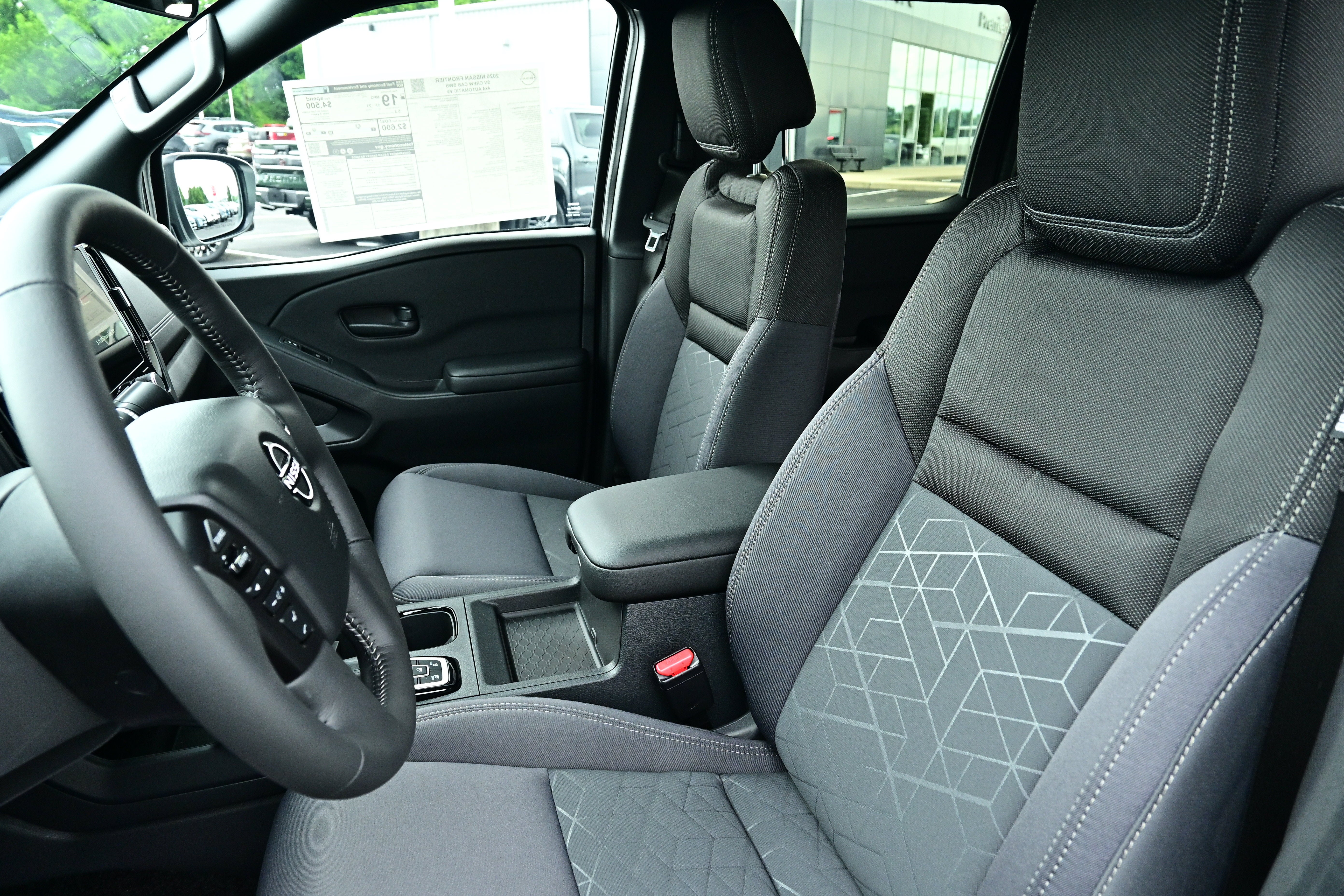 2026 Nissan Frontier Crew Cab SV