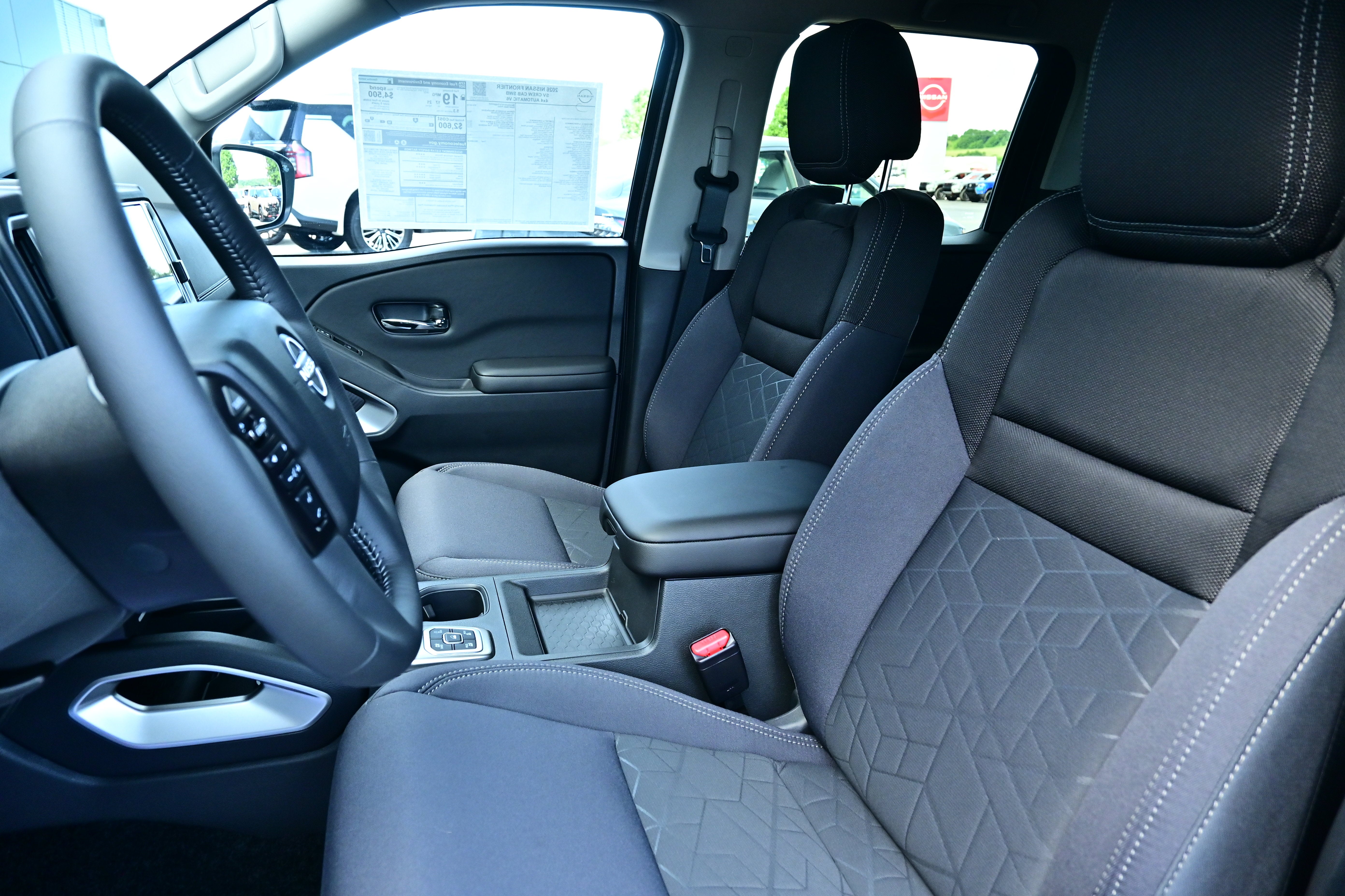 2026 Nissan Frontier Crew Cab SV