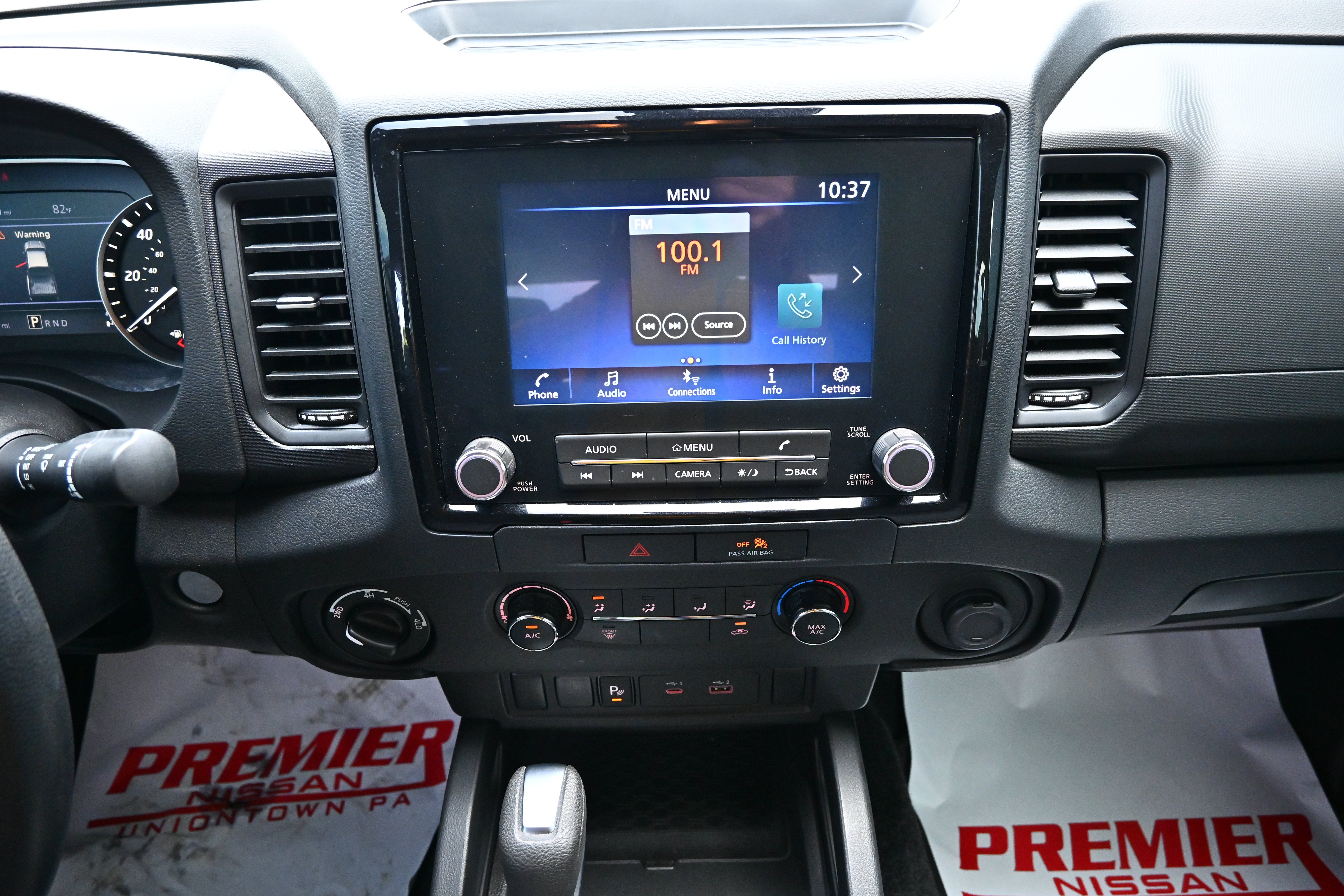 2022 Nissan Frontier Crew Cab S
