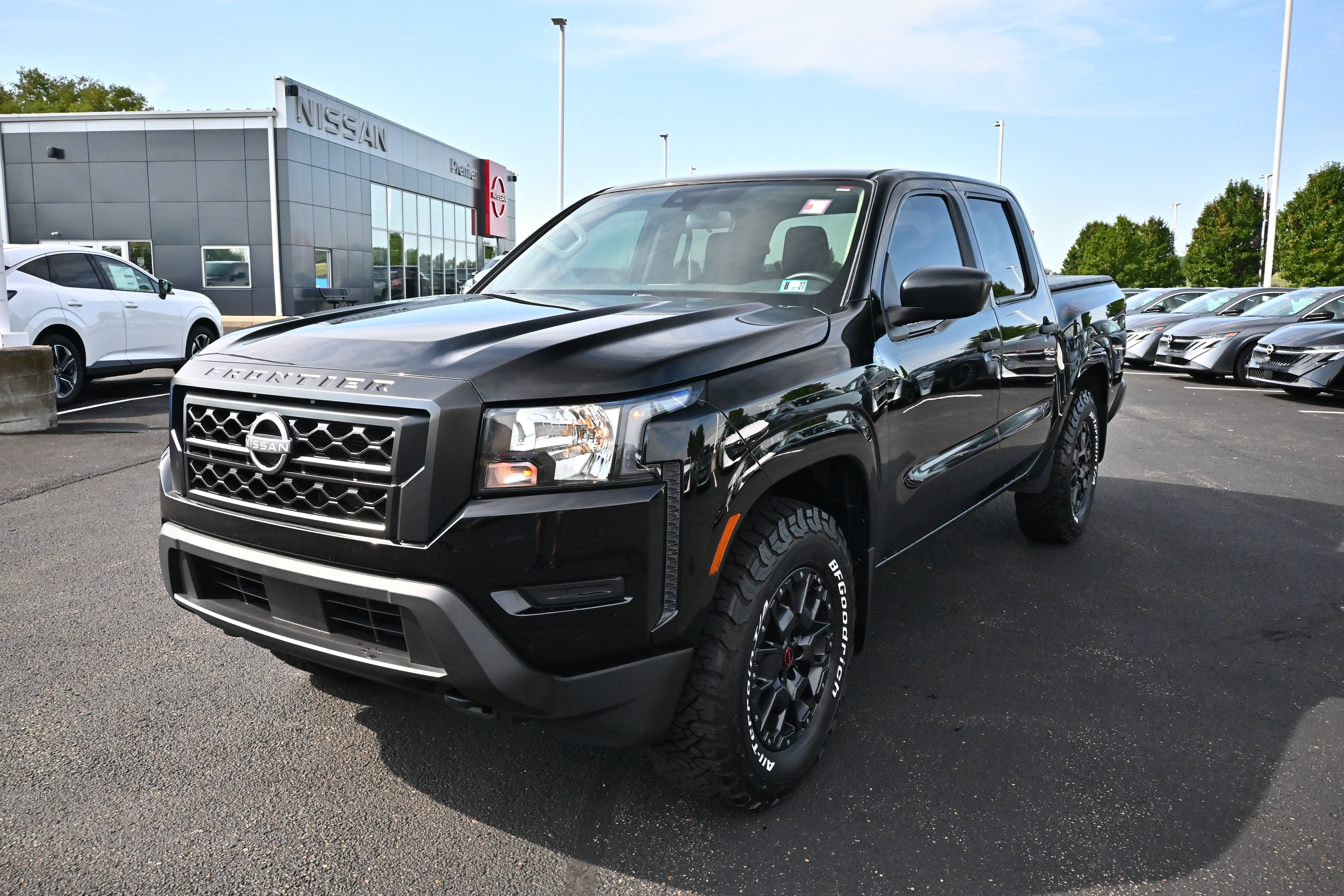 2022 Nissan Frontier Crew Cab S