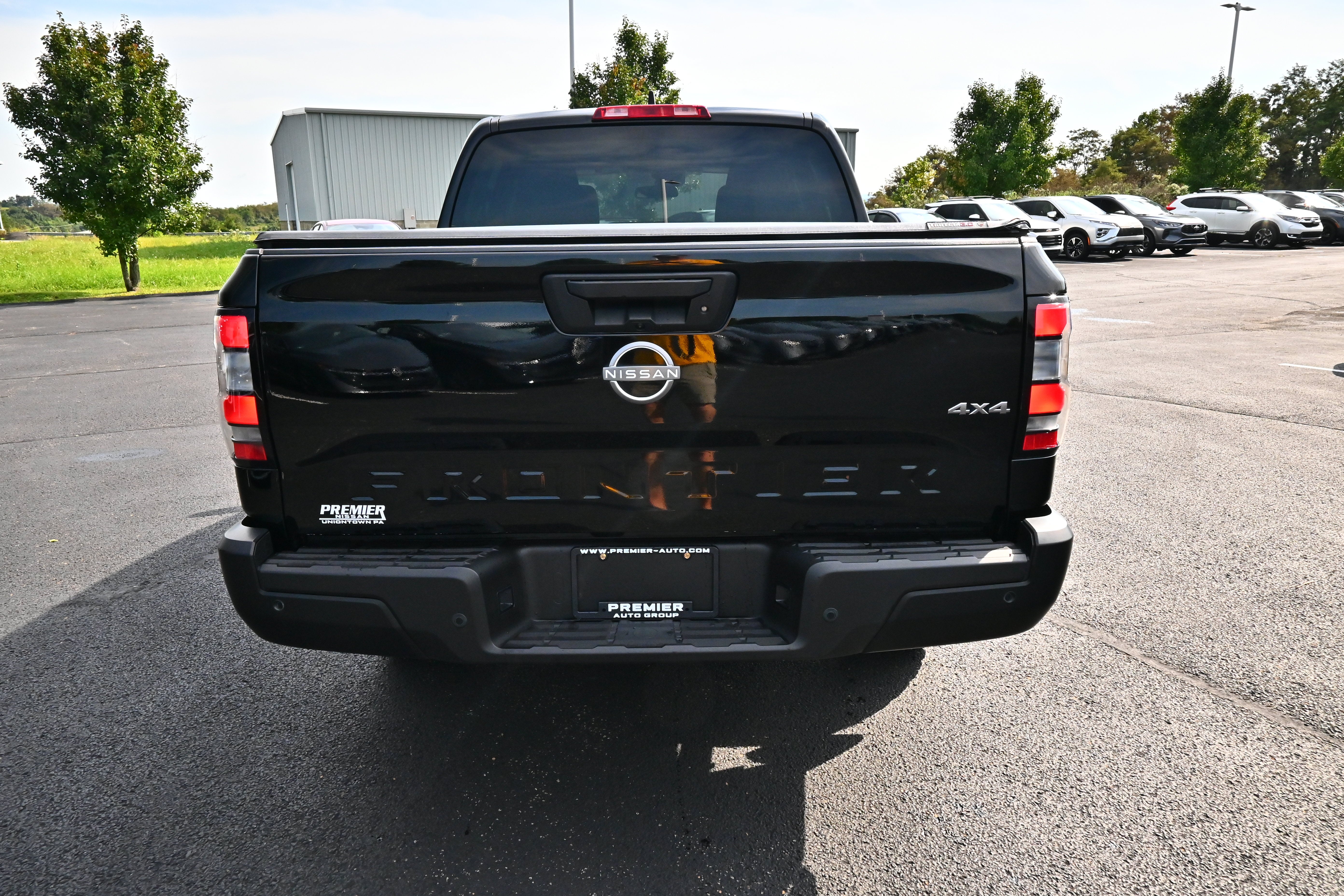 2022 Nissan Frontier Crew Cab S